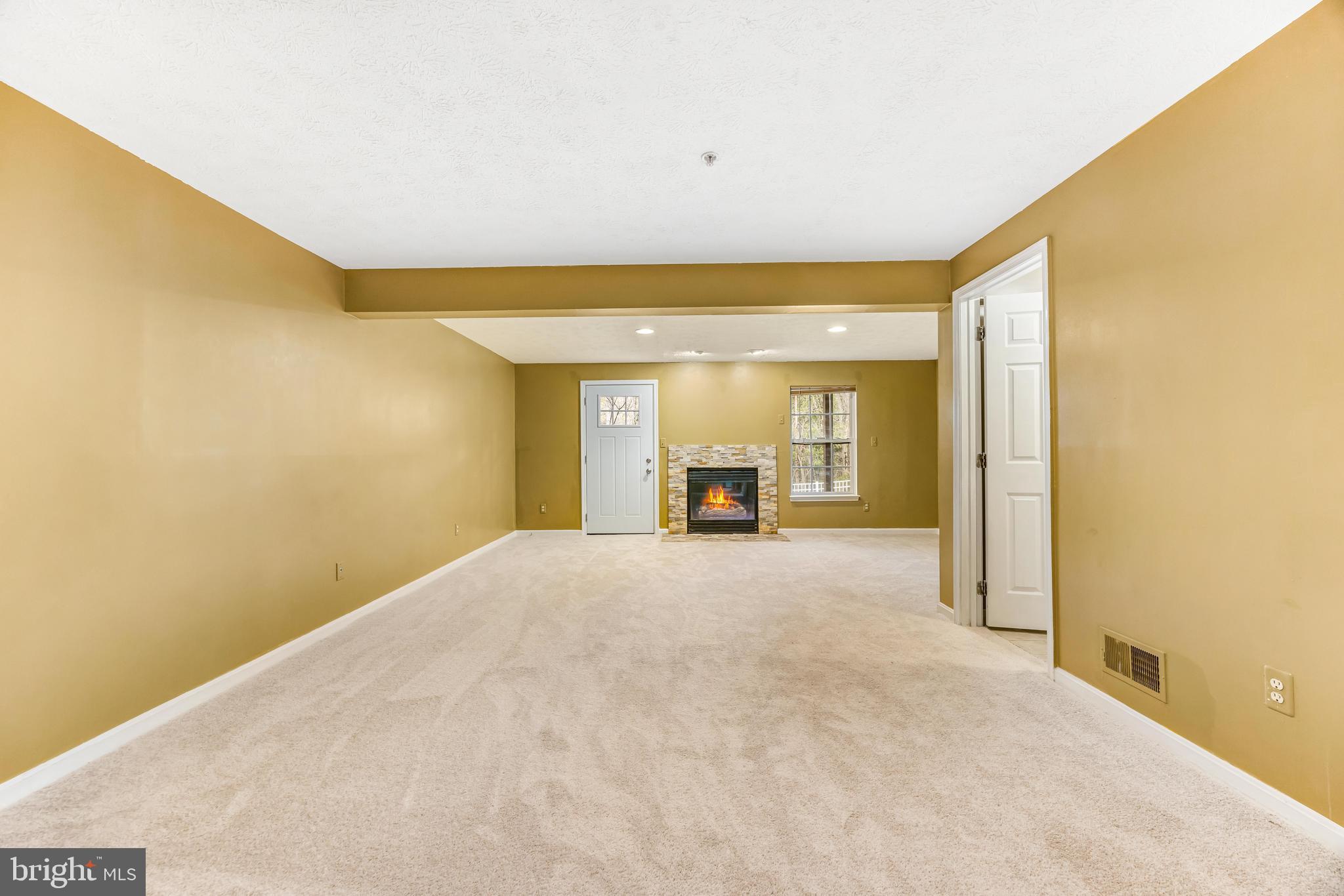 OWINGS MILLS NEWTOWN - Residential