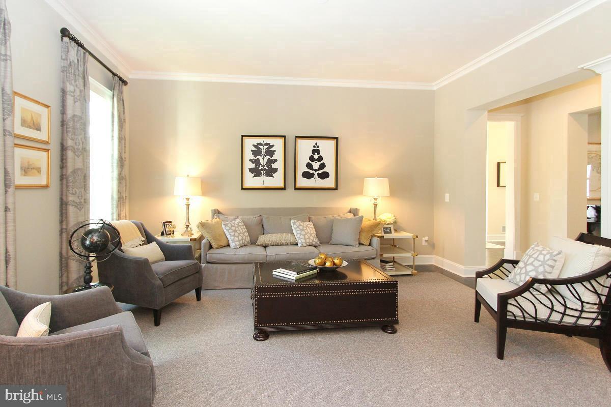 POTOMAC SHORES - Residential Lease