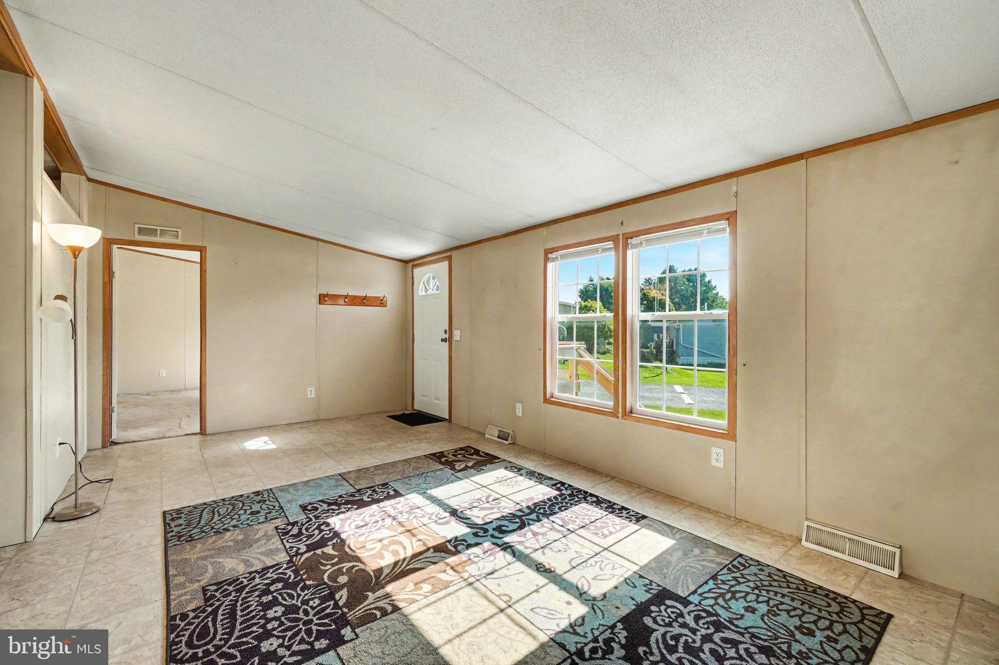 1910 SCHUBERT ROAD 23