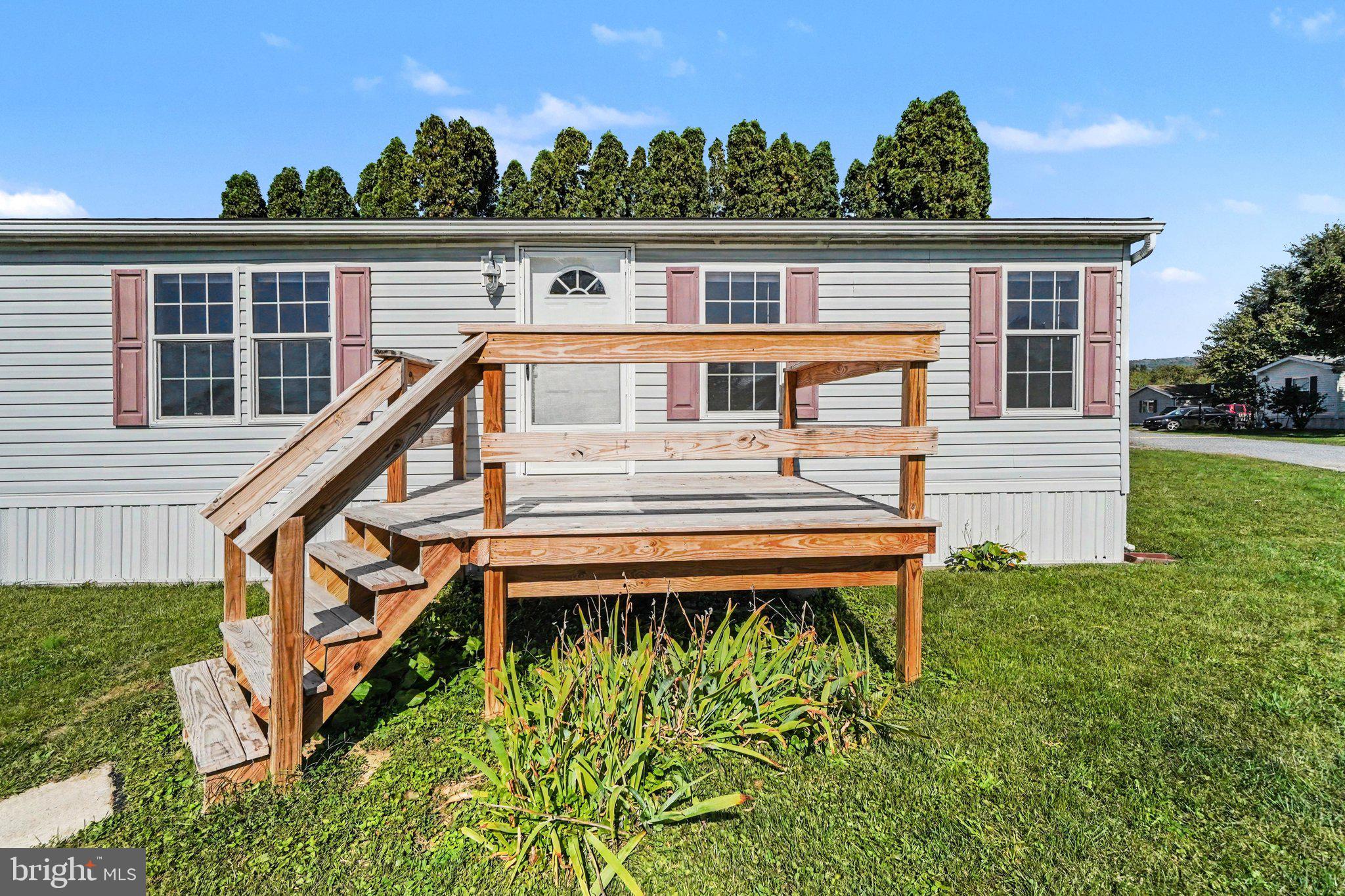 1910 SCHUBERT ROAD 23