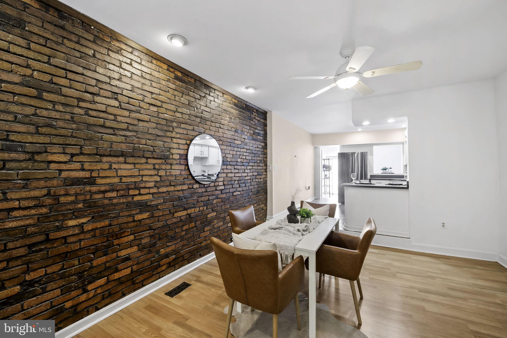 HIGHLANDTOWN - Residential