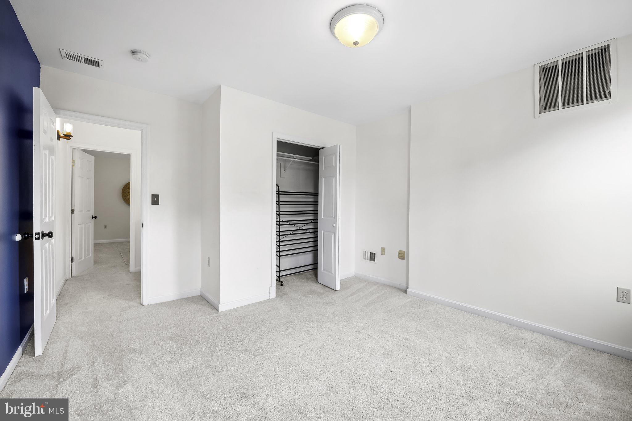 HIGHLANDTOWN - Residential