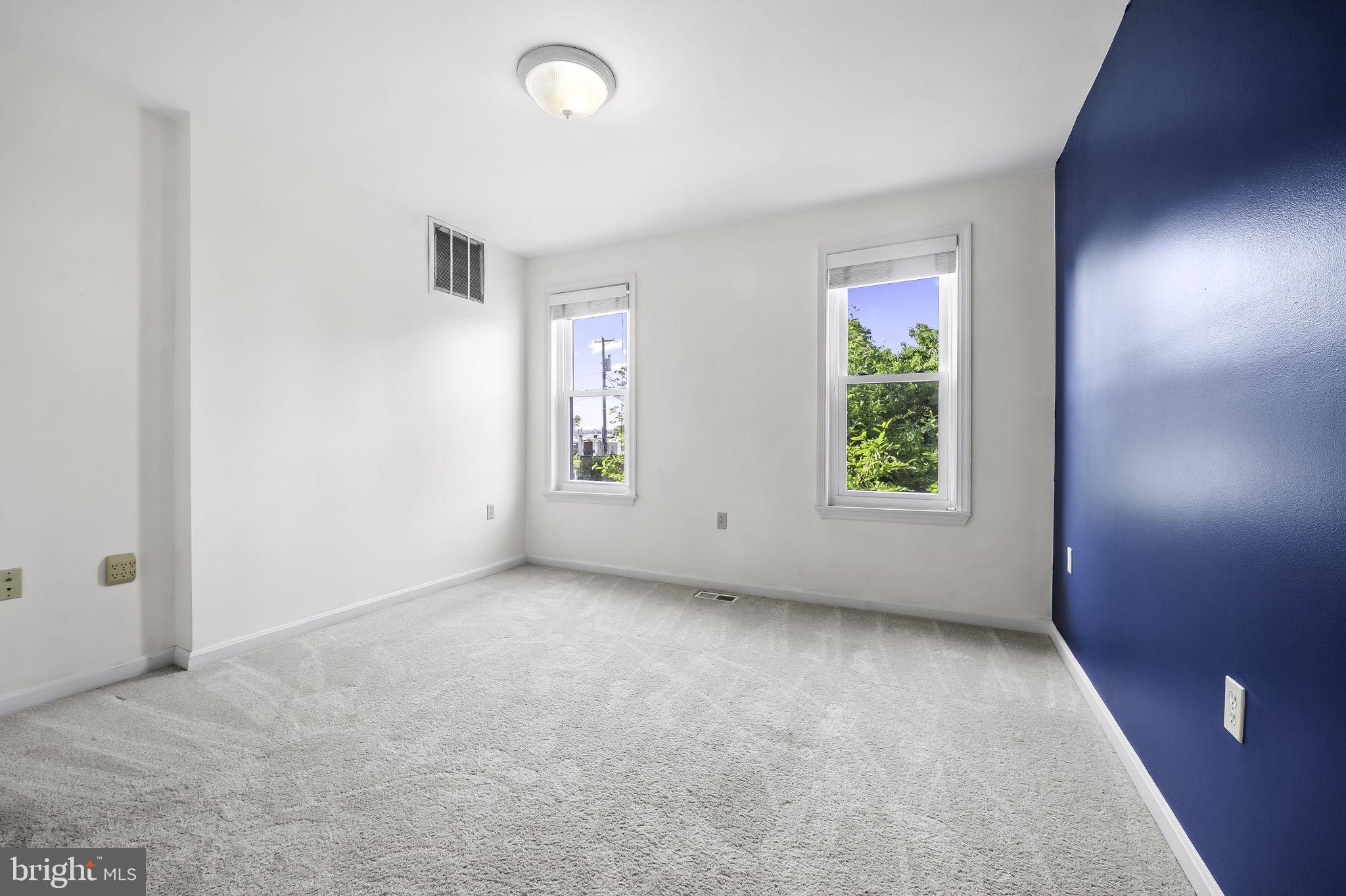 HIGHLANDTOWN - Residential