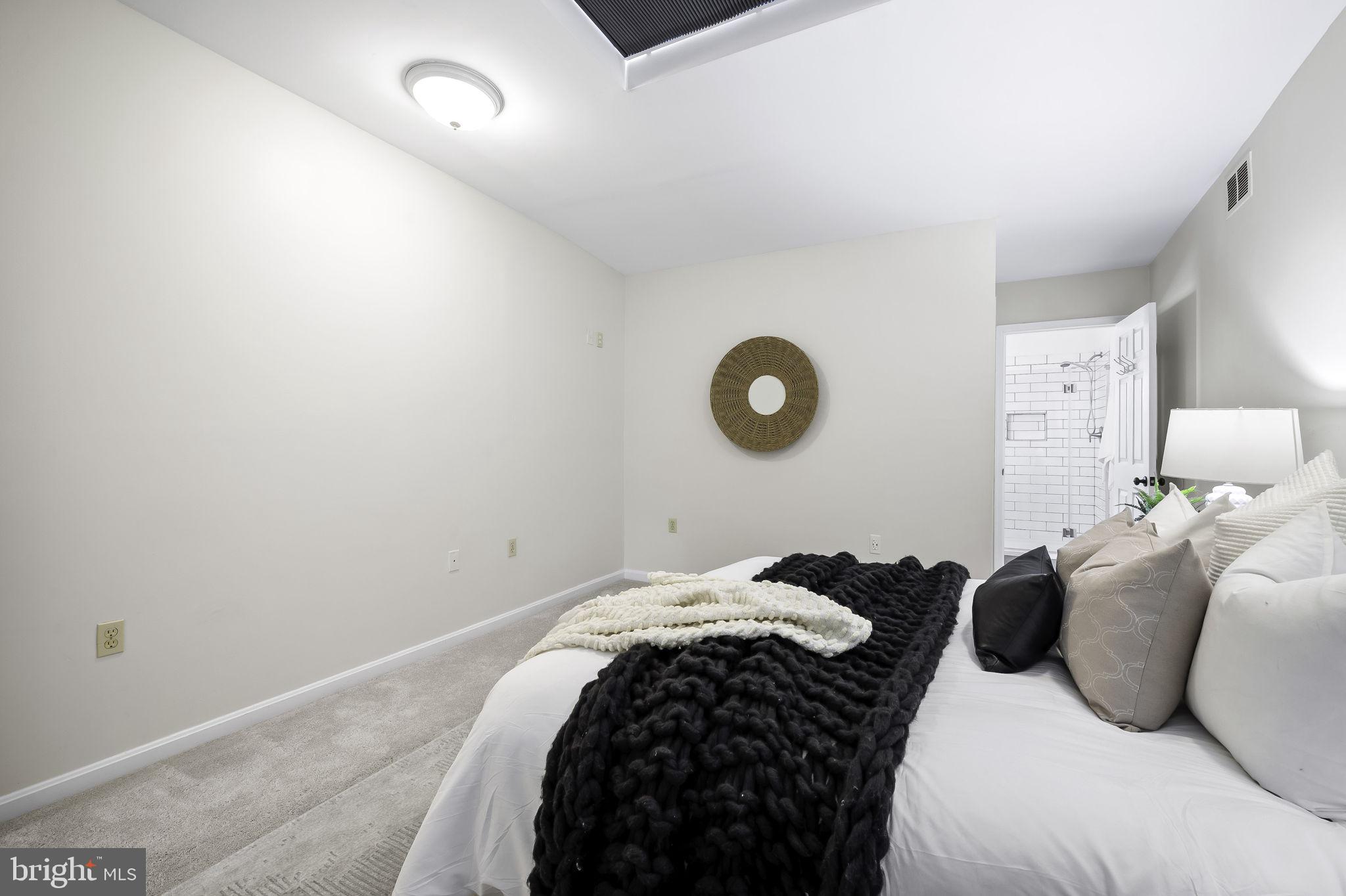 HIGHLANDTOWN - Residential