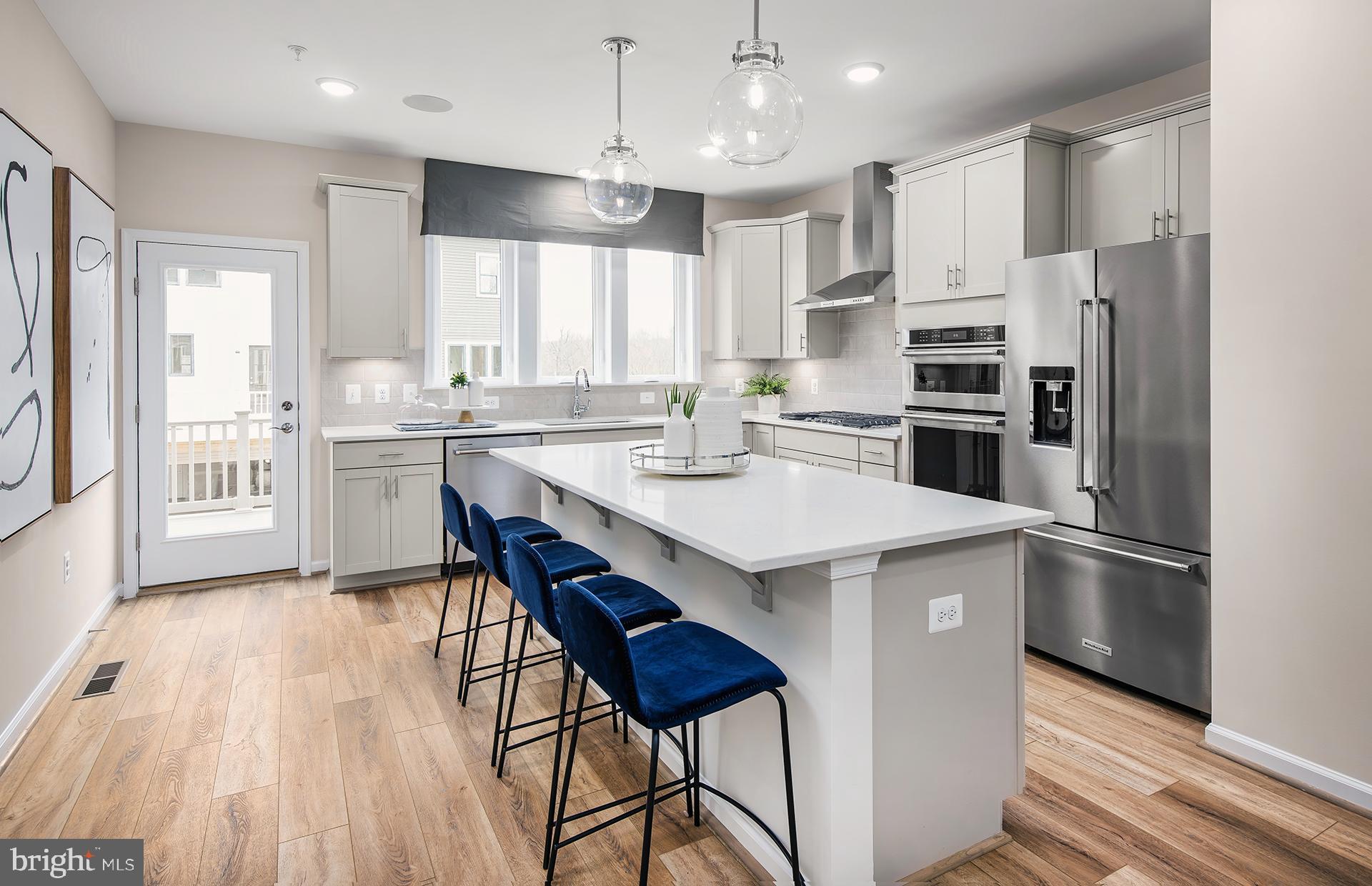 OVERLOOK AT FAIRFAX BOULEVARD - Residential