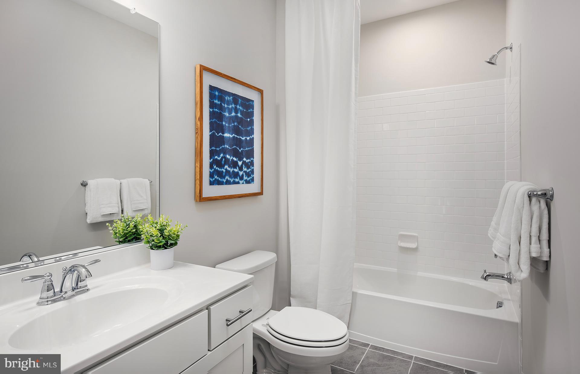 OVERLOOK AT FAIRFAX BOULEVARD - Residential