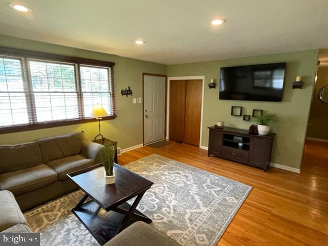 SUNSET GROVE - Residential