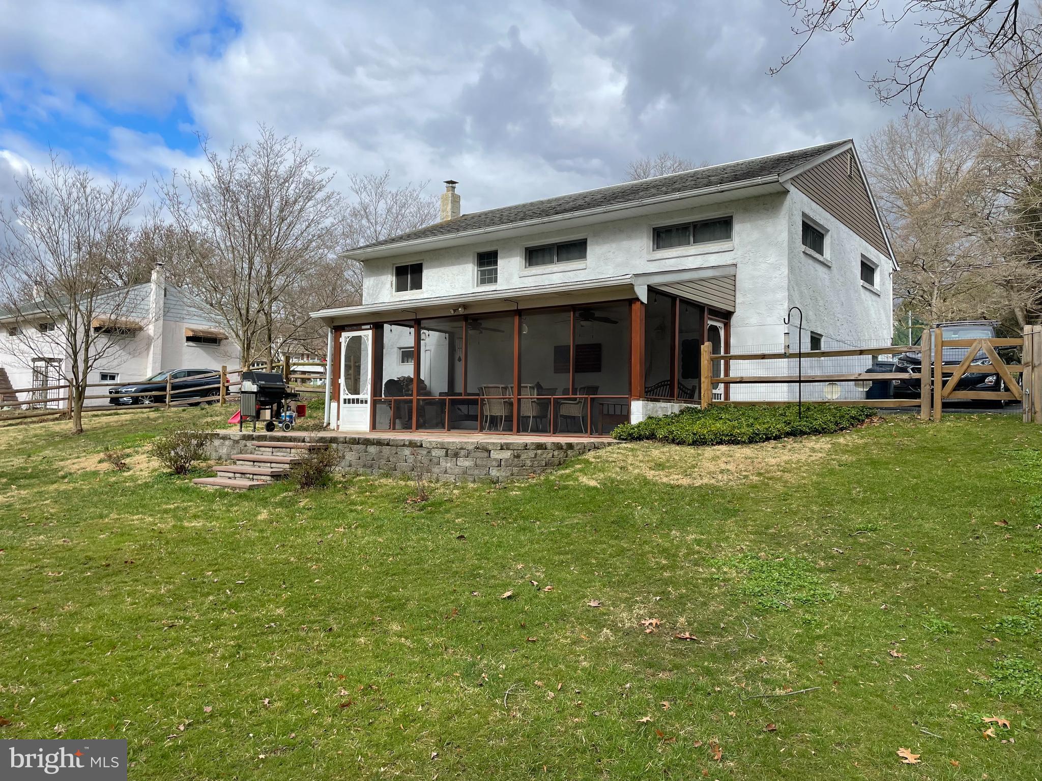 SUNSET GROVE - Residential