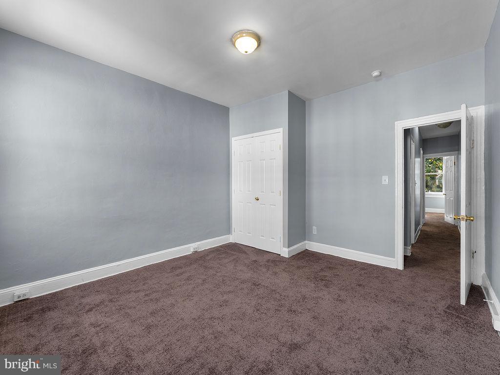 WOODMERE - Residential