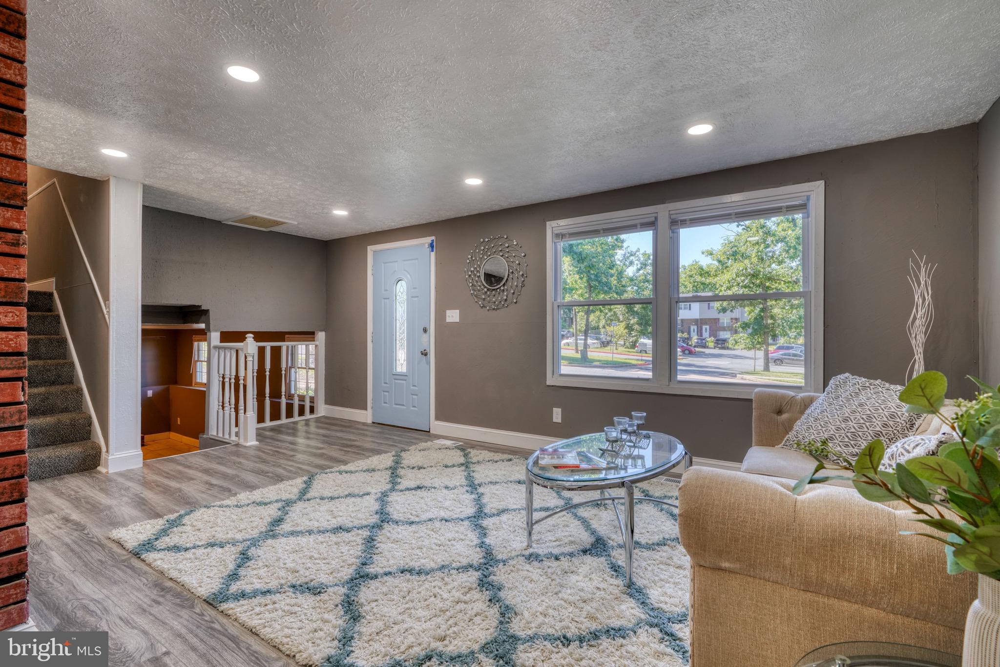 NOTTINGHAM WOODS - Residential