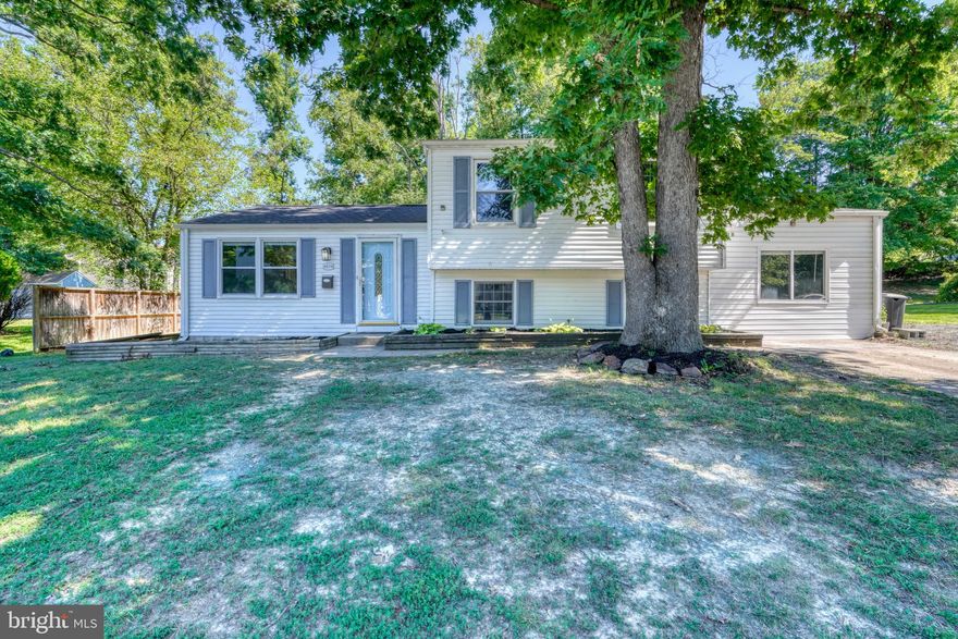 Welcome to this beautiful home in the highly sought after Nottingham community. This home has everything you've been waiting for! Updated kitchen with quartz countertops and stainless steel appliances plus a large bar for extra seating. The bonus room off the dining room and kitchen is an absolute must see with the vaulted ceiling and natural light that pours in! Spacious bedrooms and ample closet space plus new carpet and a bonus side room can be used as a great playroom or office. The possibilities in this home are truly endless and you will not be disappointed.