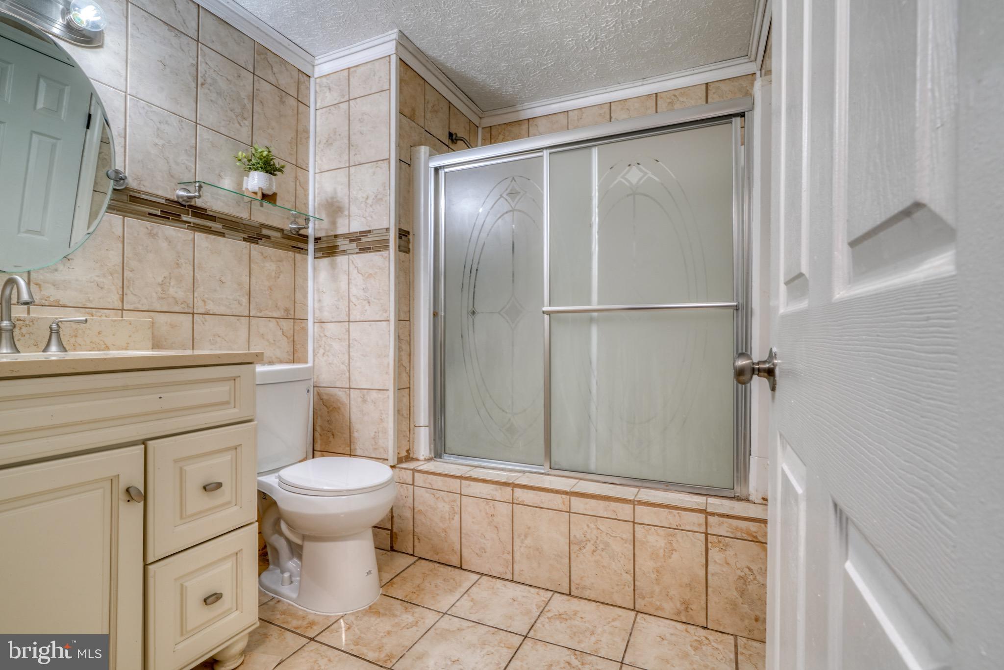 NOTTINGHAM WOODS - Residential