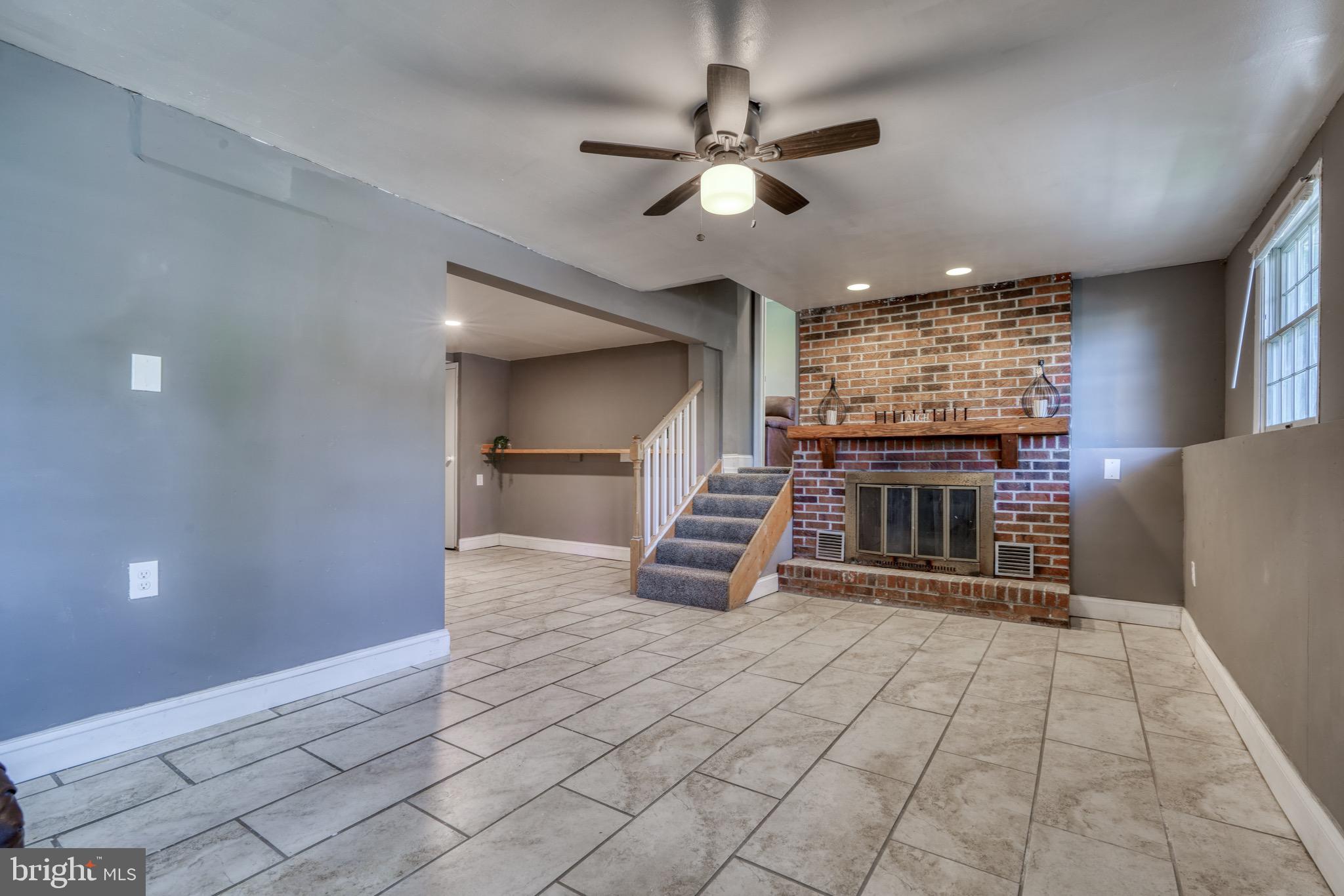 NOTTINGHAM WOODS - Residential