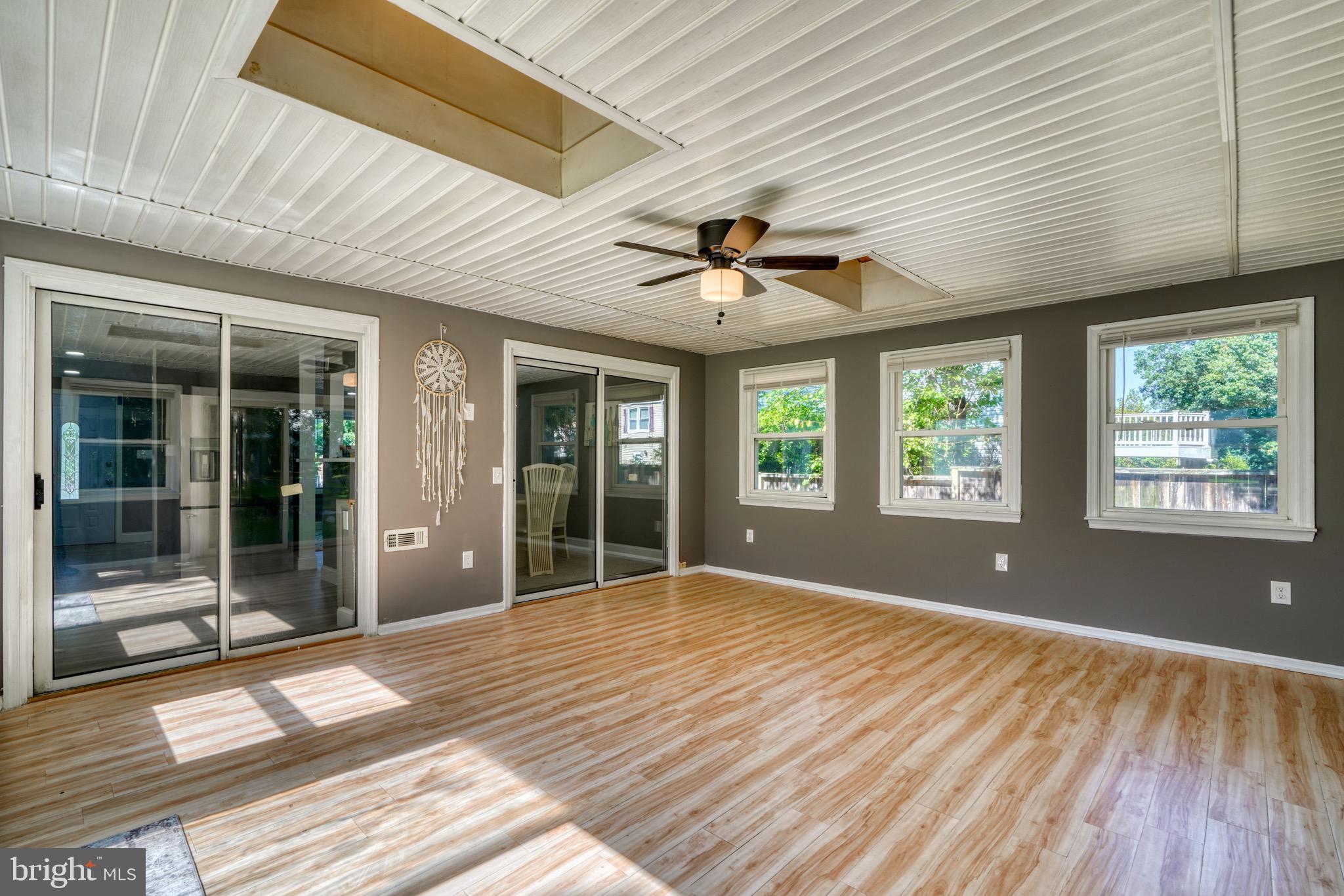 NOTTINGHAM WOODS - Residential