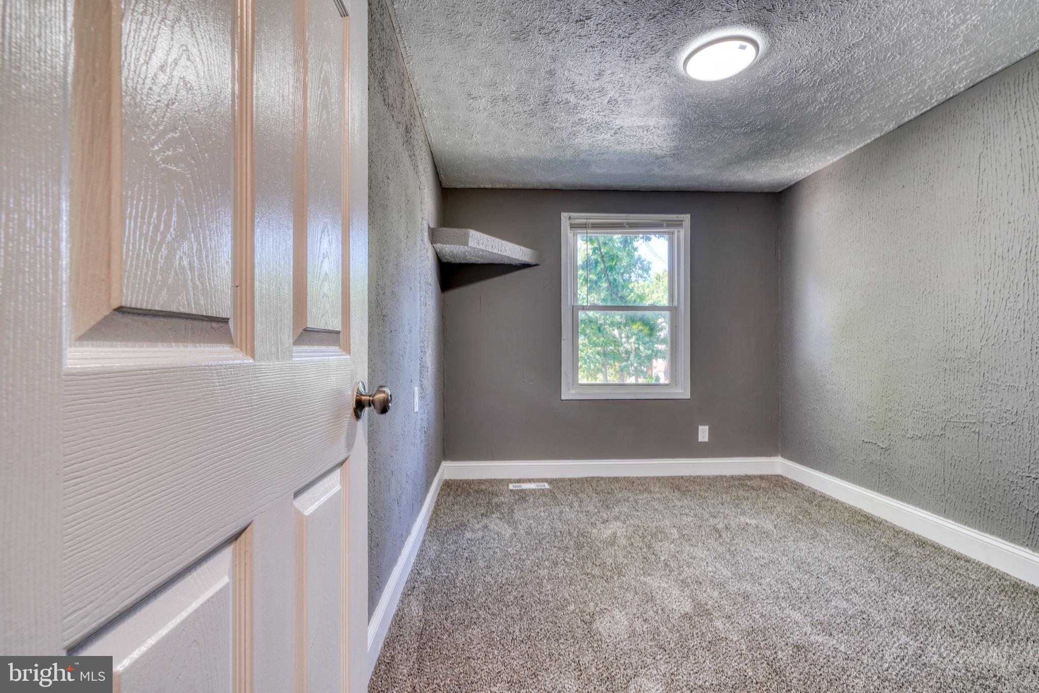 NOTTINGHAM WOODS - Residential