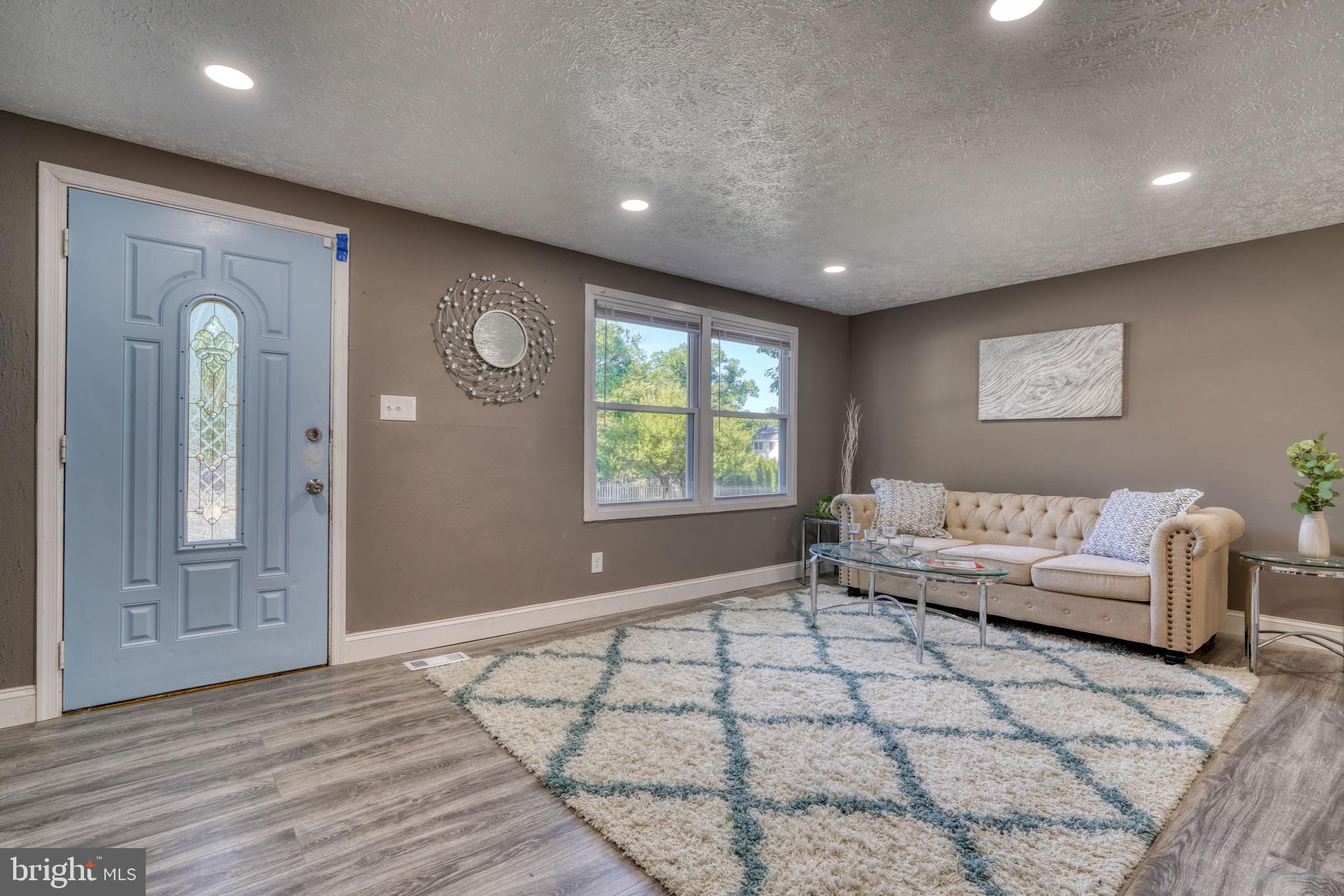 NOTTINGHAM WOODS - Residential