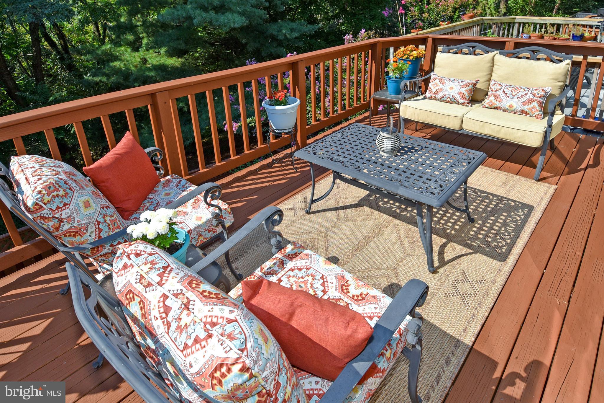 HUNTLEY MEADOWS - Residential