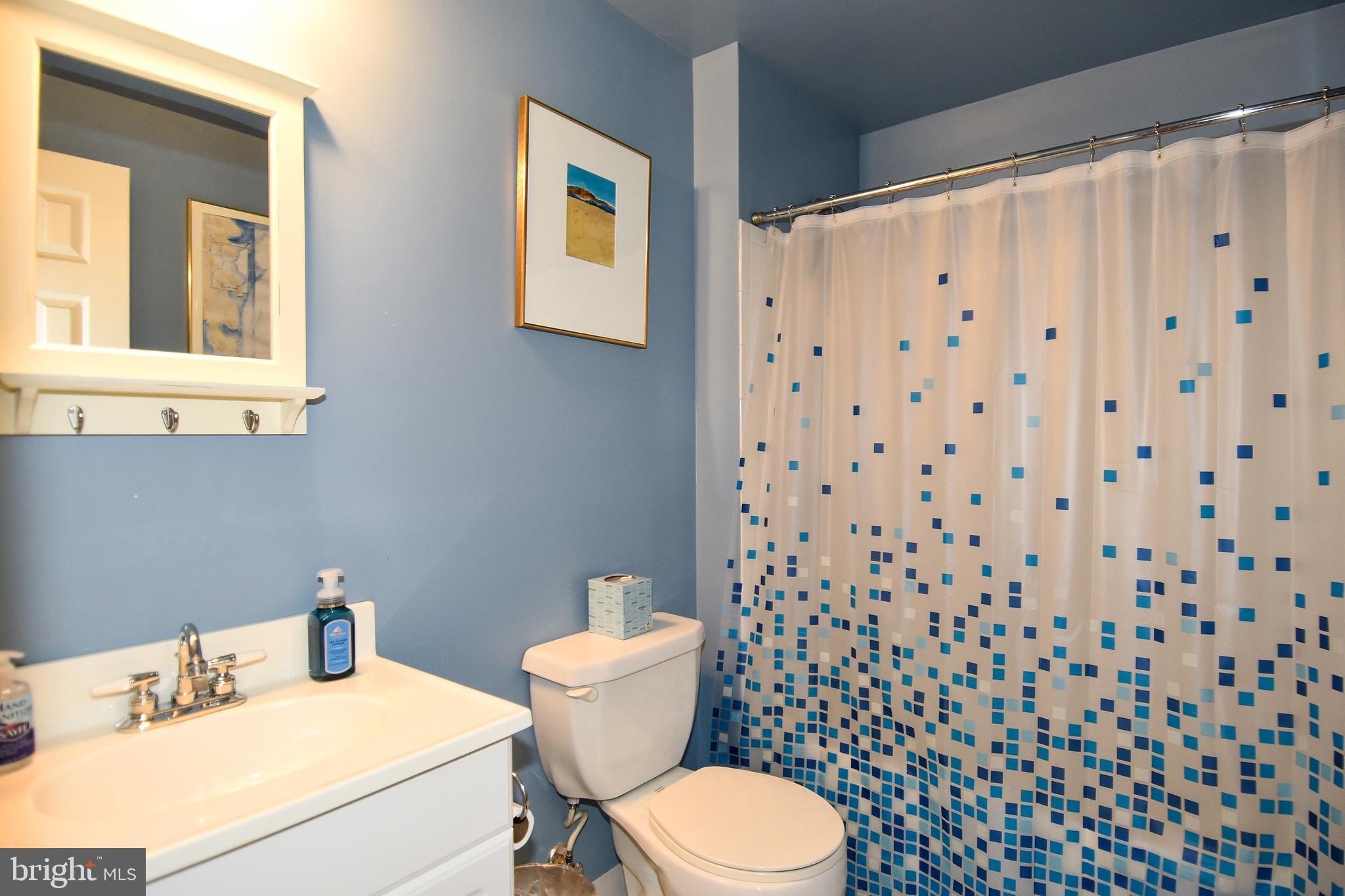 HUNTLEY MEADOWS - Residential