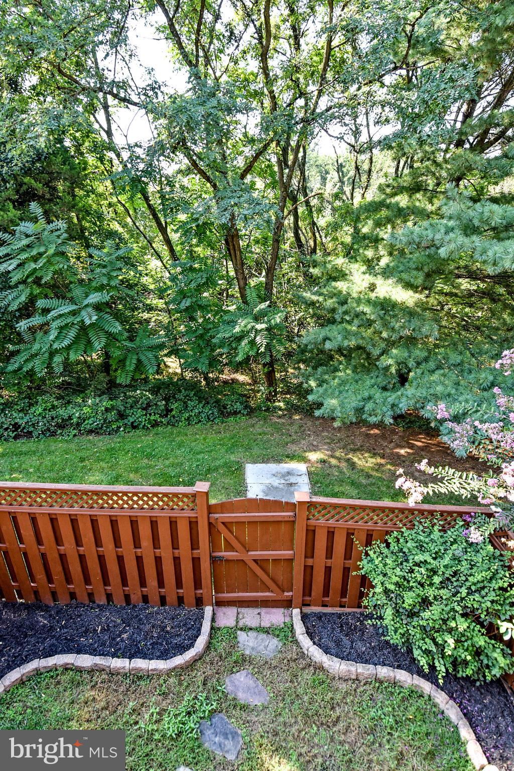 HUNTLEY MEADOWS - Residential