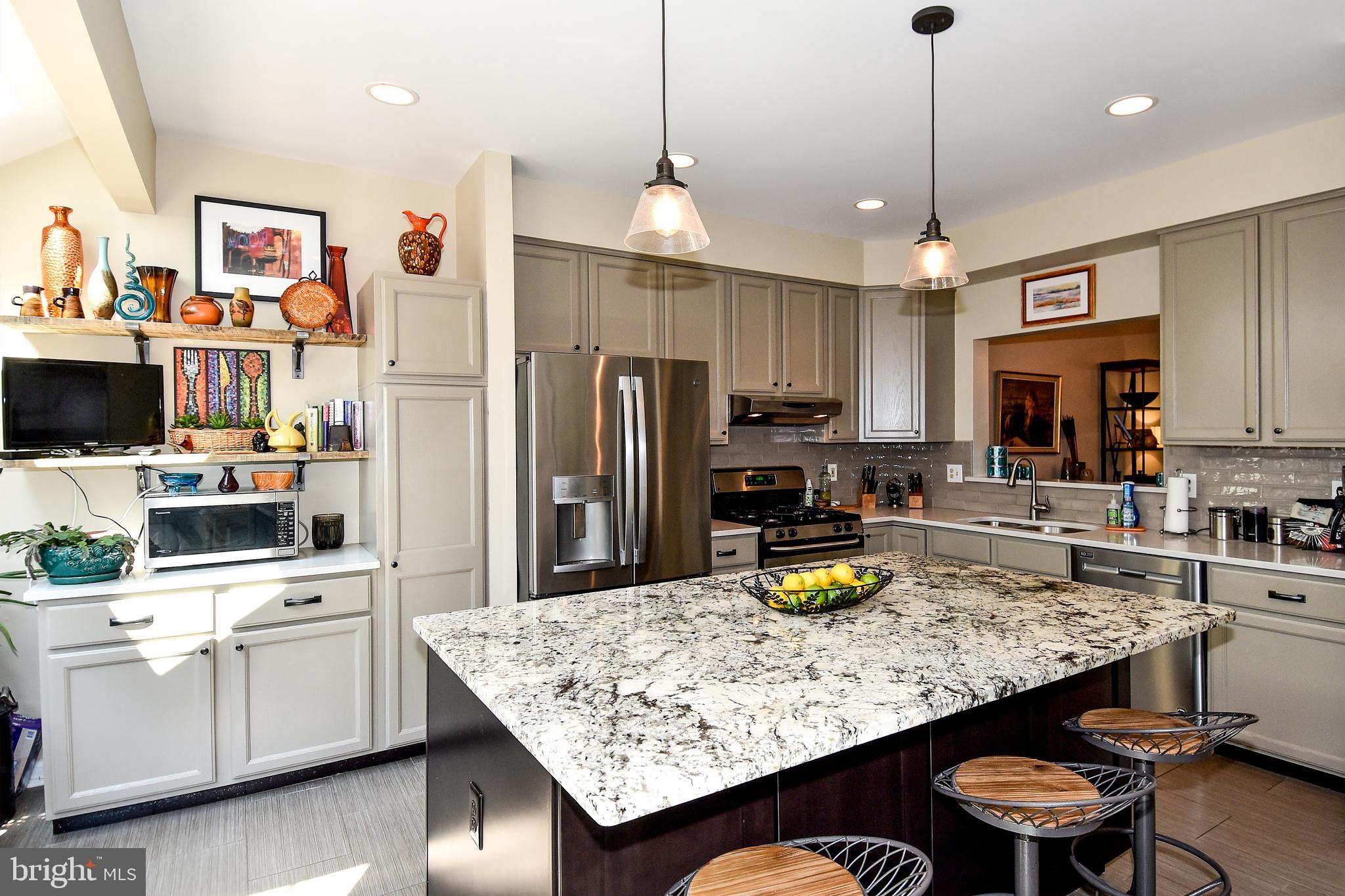 HUNTLEY MEADOWS - Residential