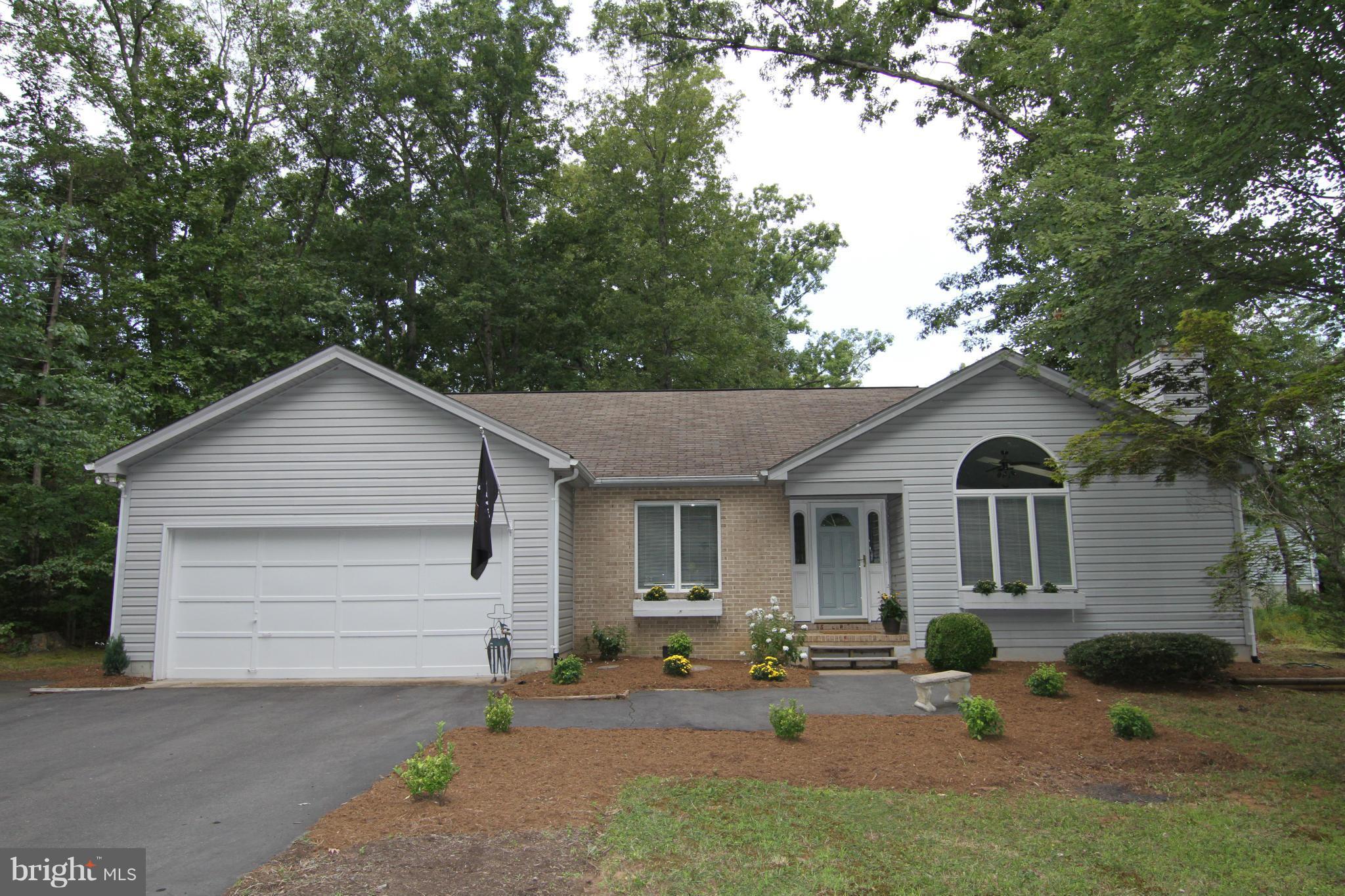 LAKE OF THE WOODS - Residential Lease