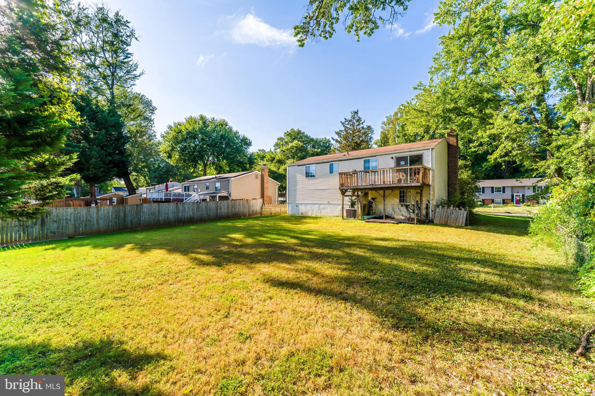 EDGELEA WOODS - Residential