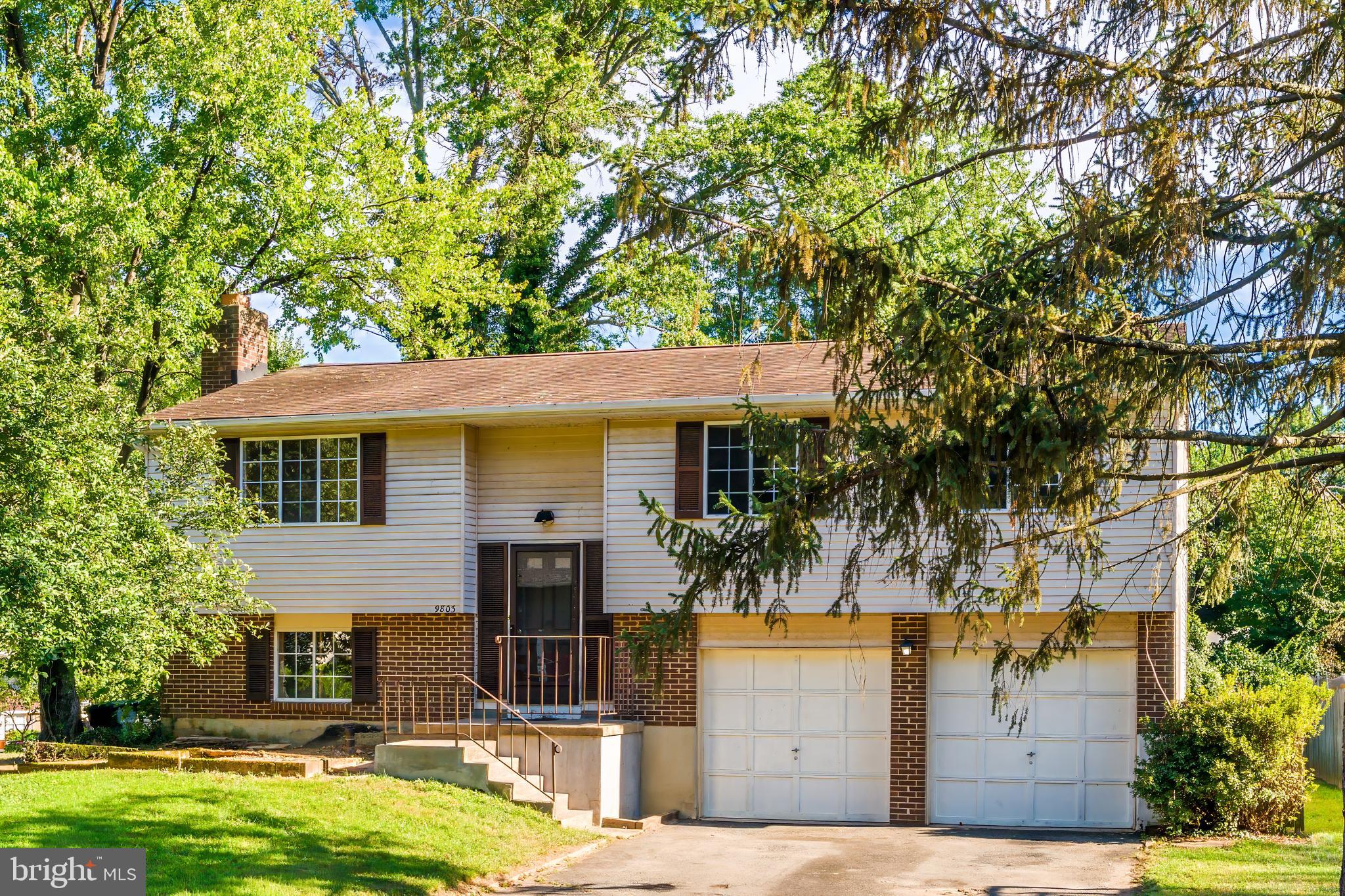 EDGELEA WOODS - Residential