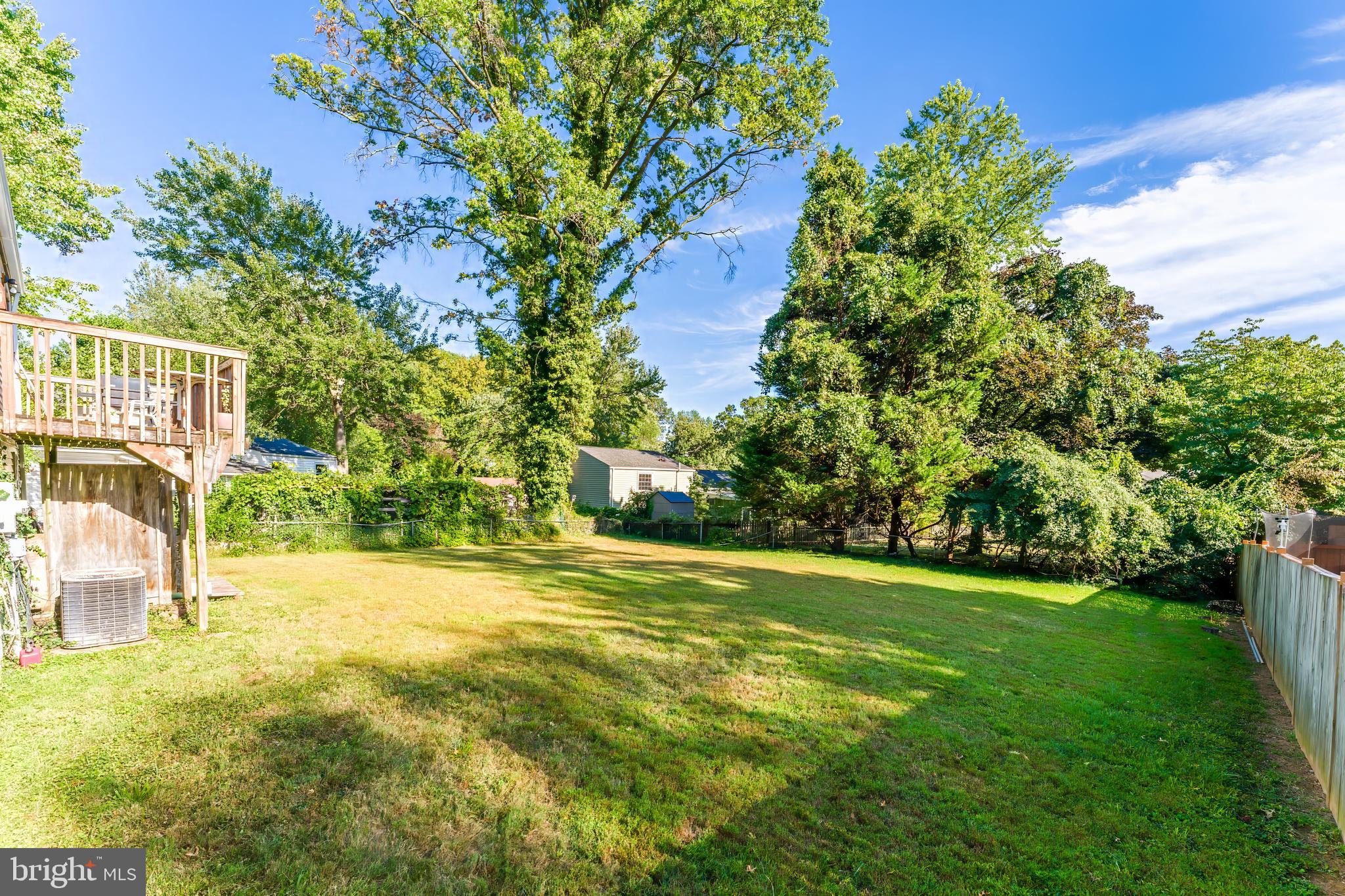 EDGELEA WOODS - Residential