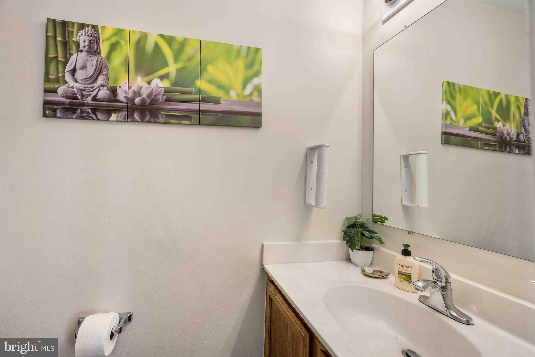 SUNNINGDALE MEADOWS - Residential