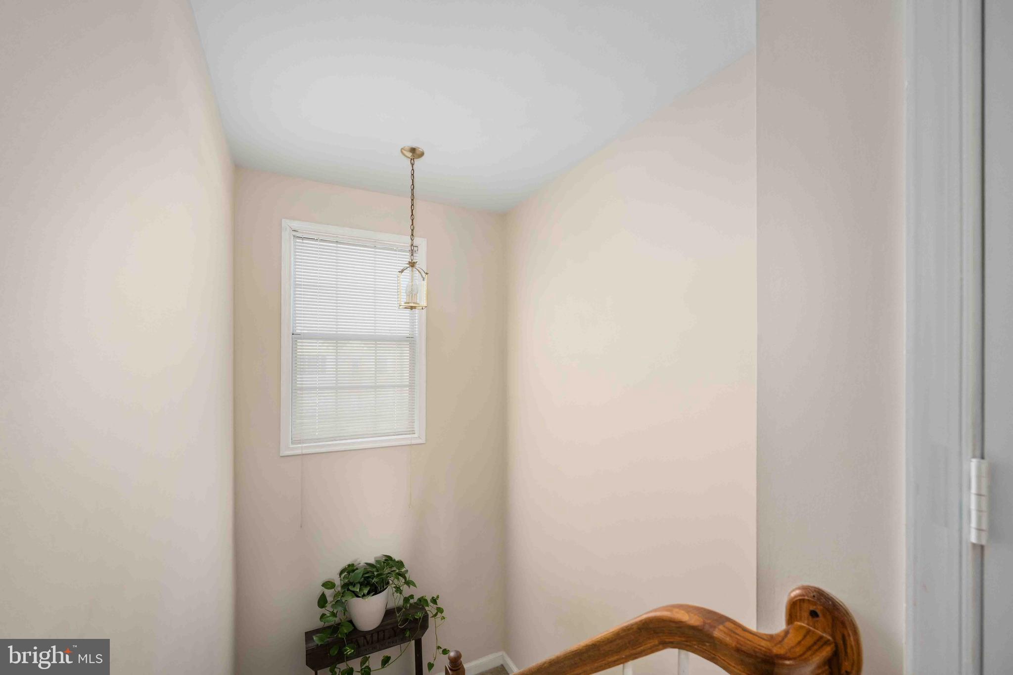 SUNNINGDALE MEADOWS - Residential