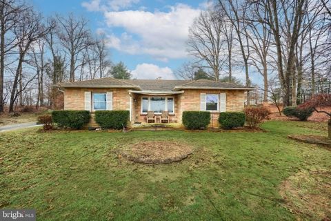  FAWN GROVE PA 17321