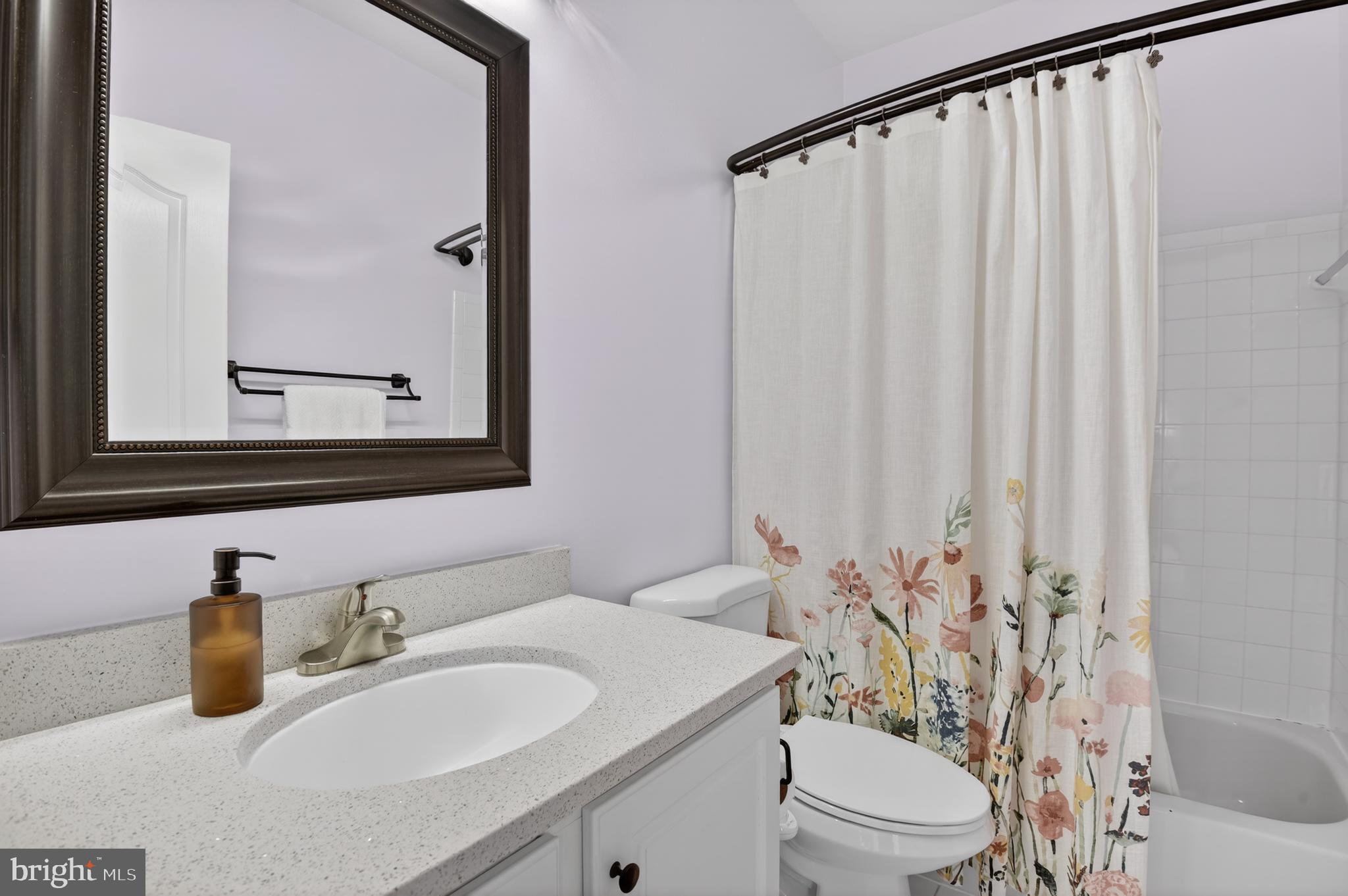 POTOMAC OAKS - Residential