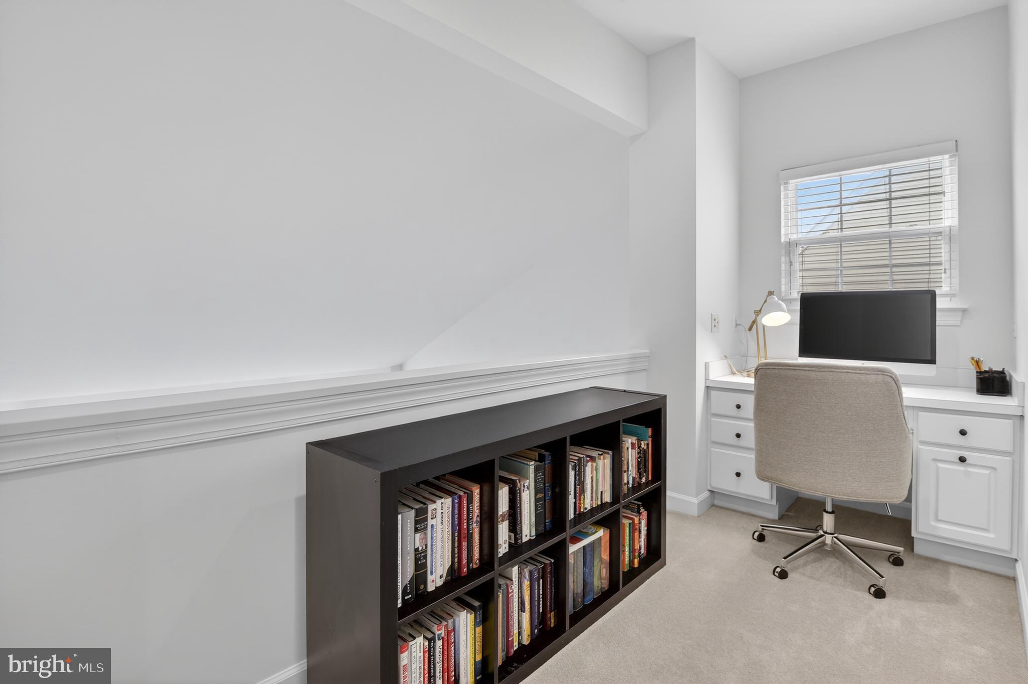 POTOMAC OAKS - Residential