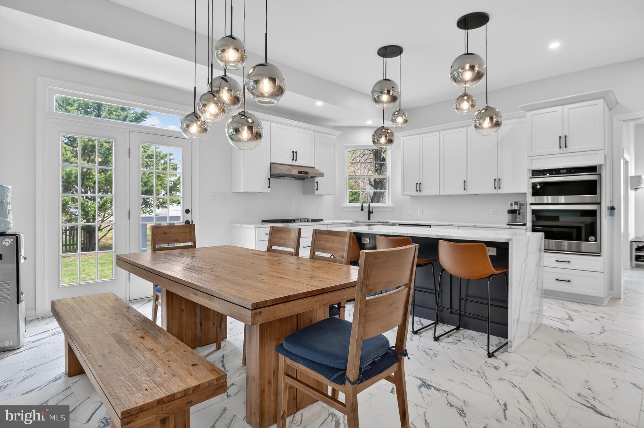 POTOMAC OAKS - Residential