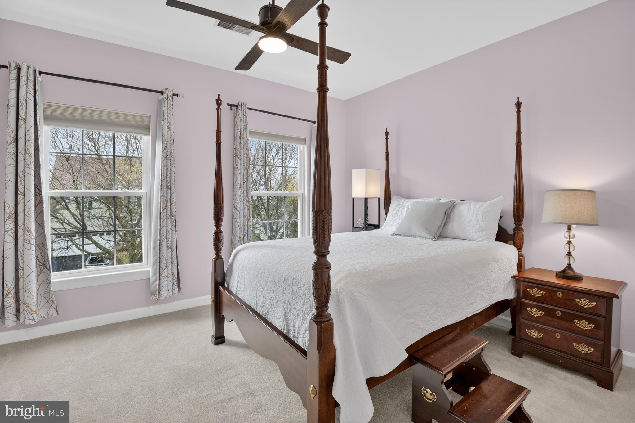 POTOMAC OAKS - Residential