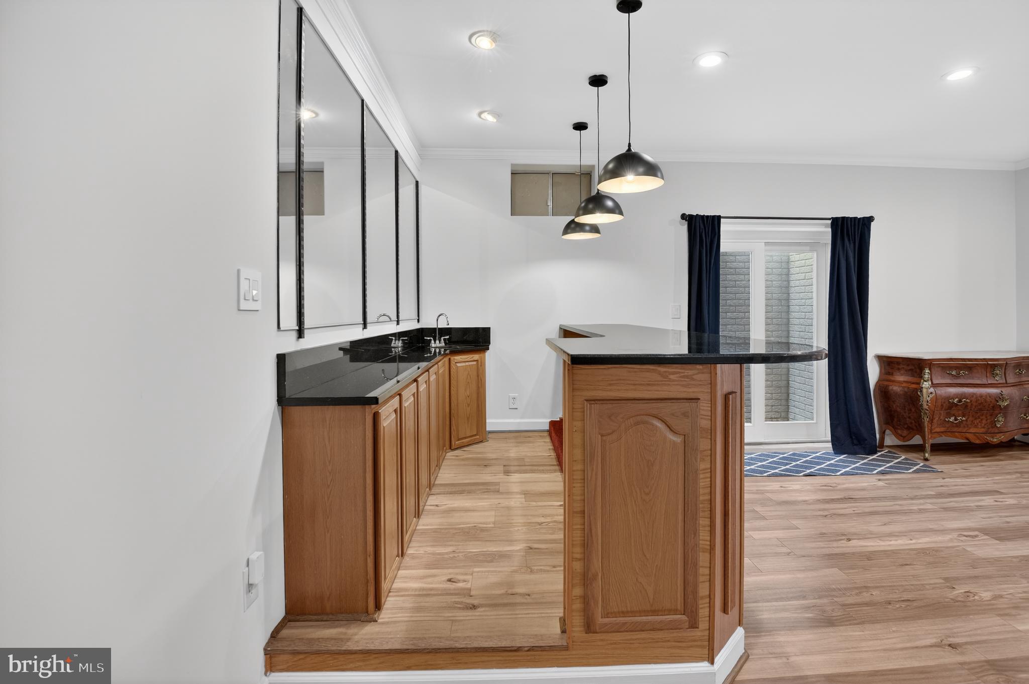 POTOMAC OAKS - Residential