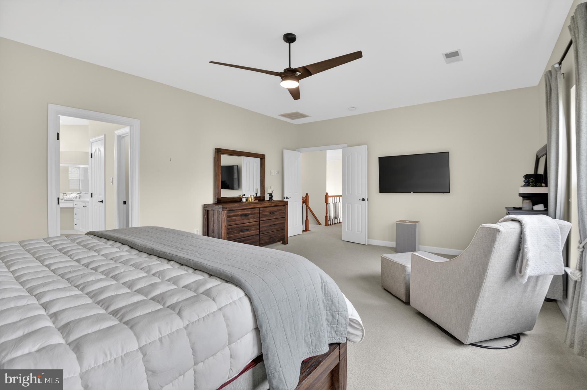 POTOMAC OAKS - Residential