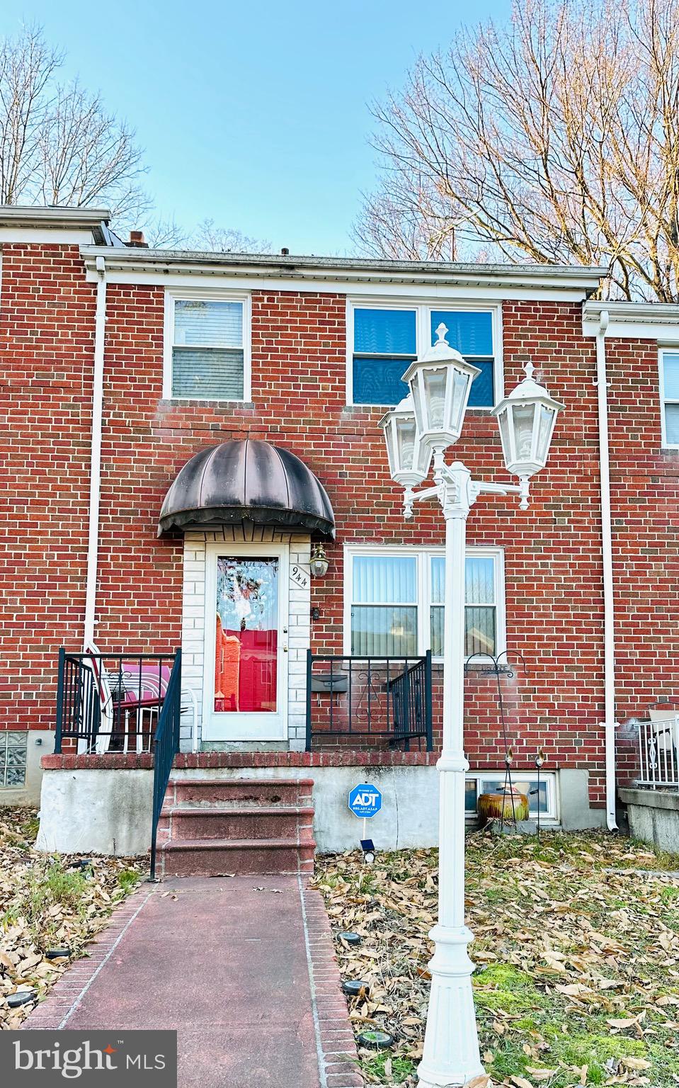 Perfect opportunity to live in BALTIMORE COUNTY....tons of potential in this well maintained 3 bedroom 1 1/2 bath townhome. Original hardwood floors, kitchen has been recently updated with stainless steel appliances and cabinetry....There is a rear deck and room for parking.. Accessible to 695 and minutes to downtown..
This is an Estate Sale...Inspections are for informational purposes only. Seller will make no repairs, and no warranties to the condition of the property.