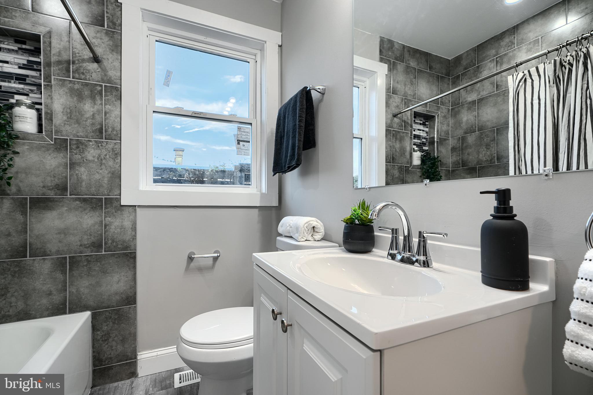 PARKVILLE - Residential