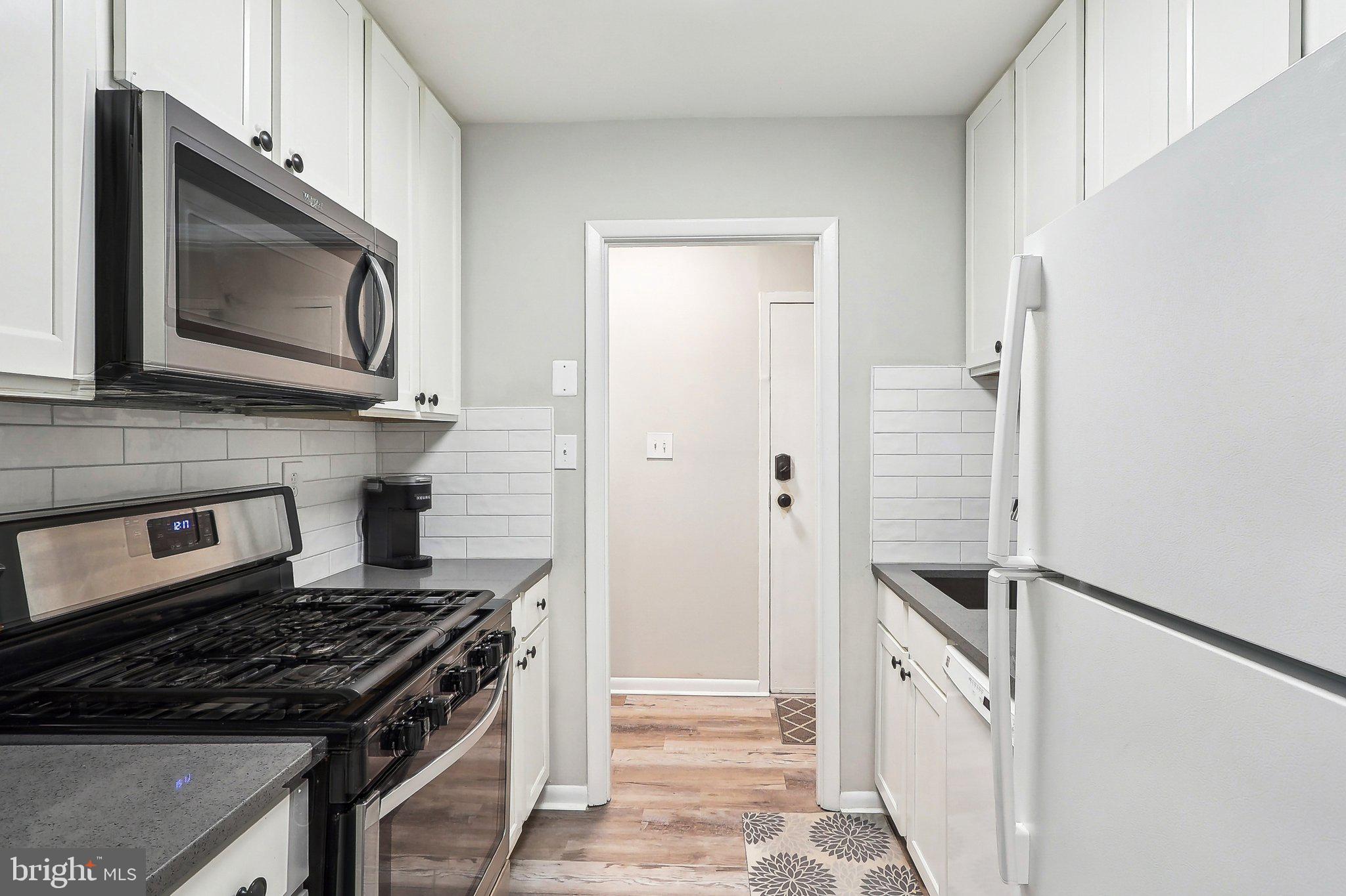 3814 LYNDHURST DRIVE 203