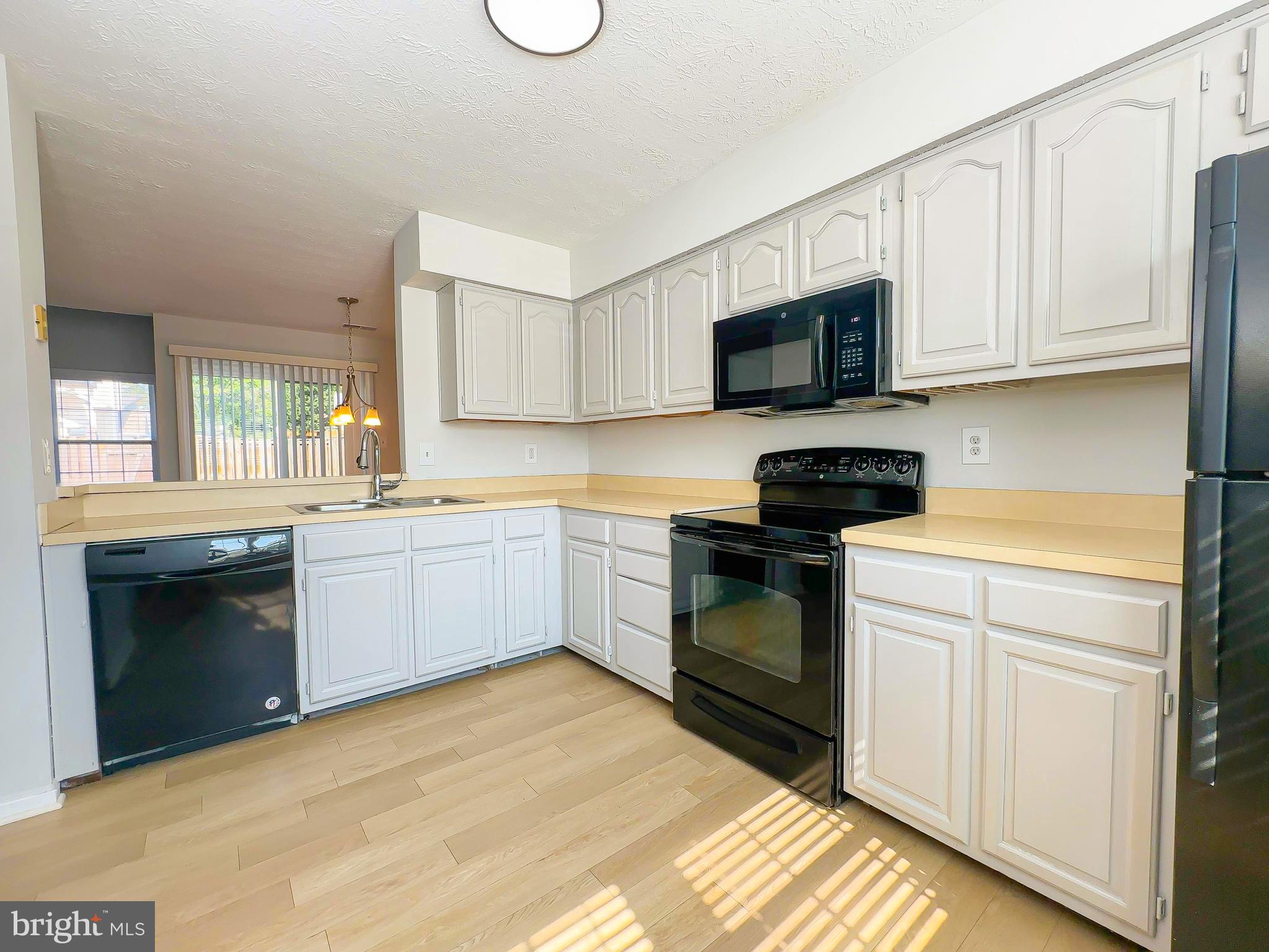 VILLAGES OF MARLBOROUGH - Residential Lease