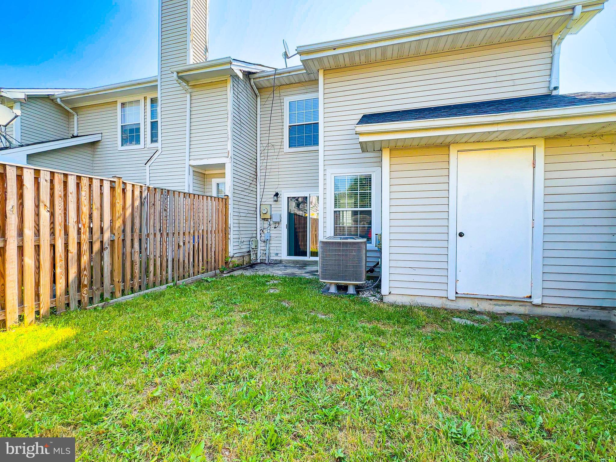 VILLAGES OF MARLBOROUGH - Residential Lease