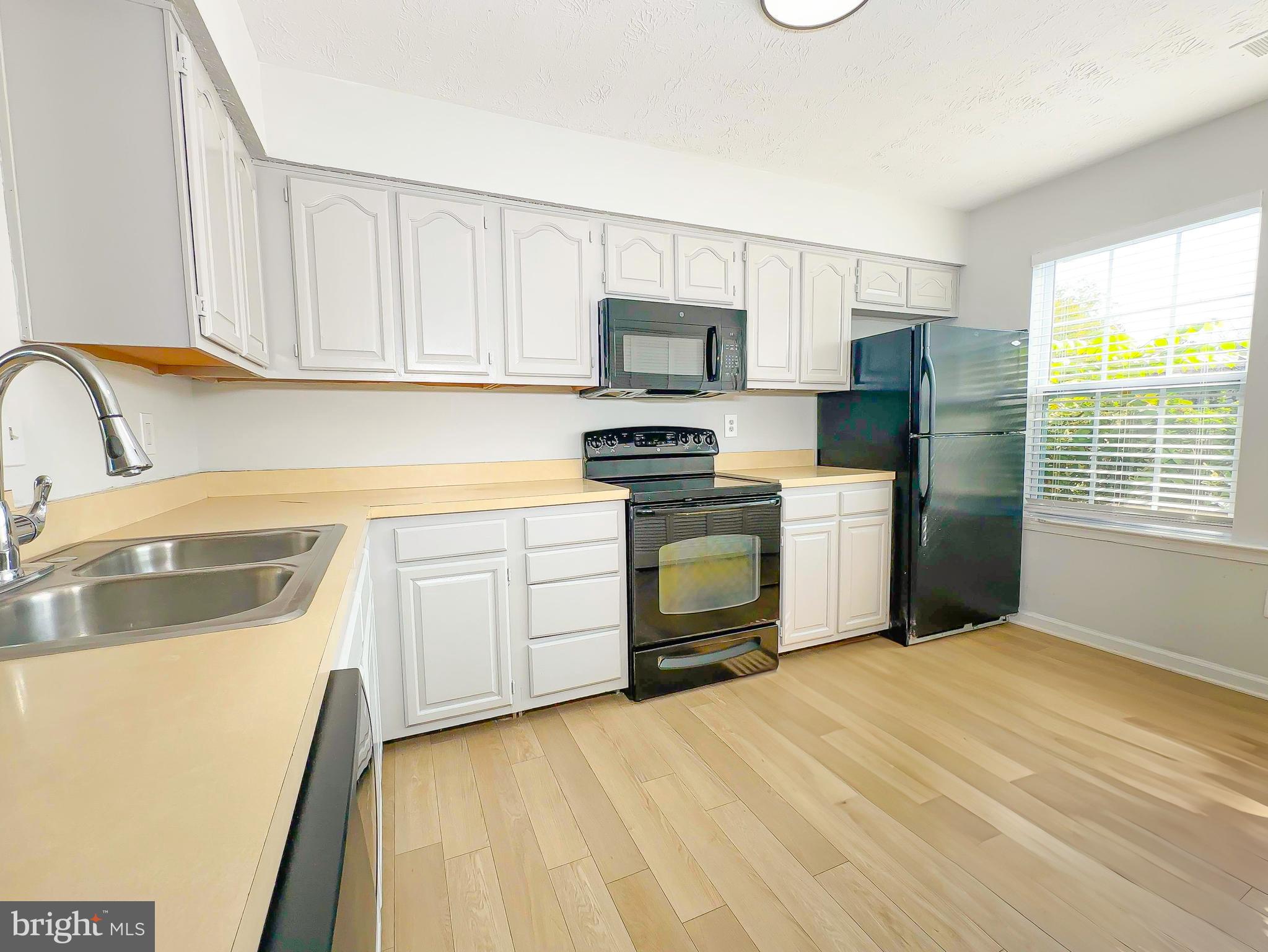 VILLAGES OF MARLBOROUGH - Residential Lease