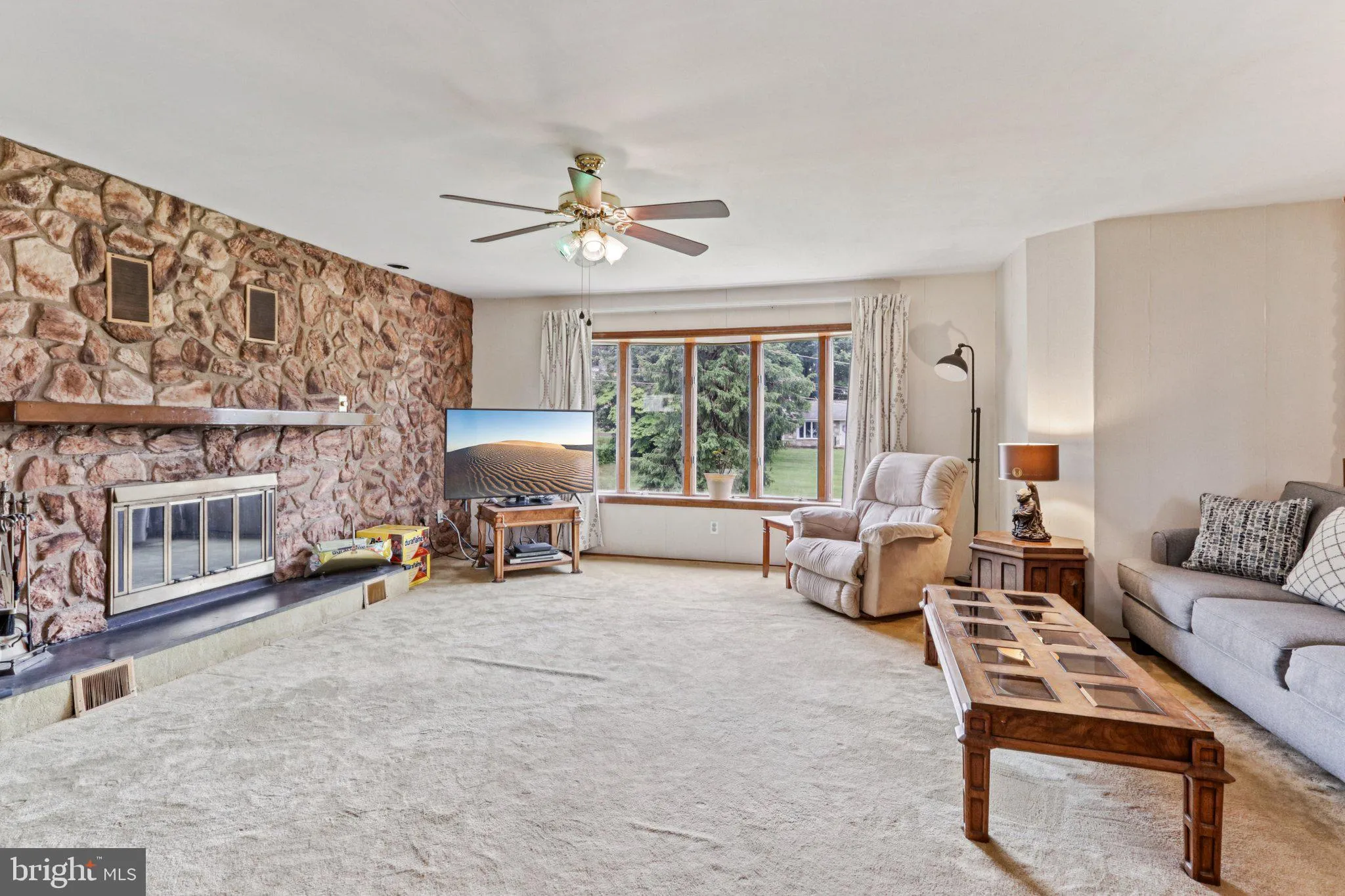 Warminster, Pennsylvania 18974, United States, 4 Bedrooms Bedrooms, ,1 BathroomBathrooms,Residential,Active,152016