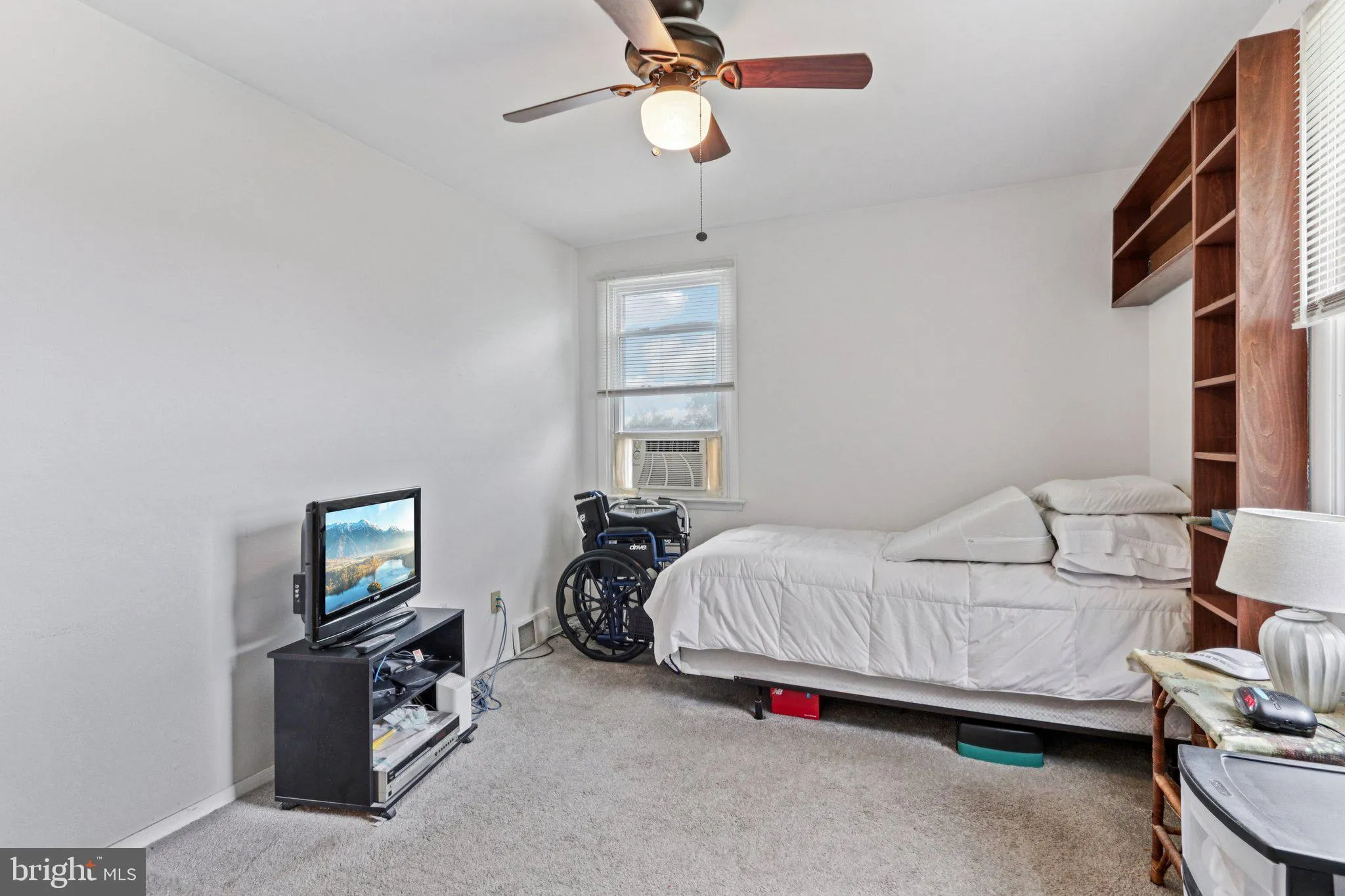 Warminster, Pennsylvania 18974, United States, 4 Bedrooms Bedrooms, ,1 BathroomBathrooms,Residential,Active,152016