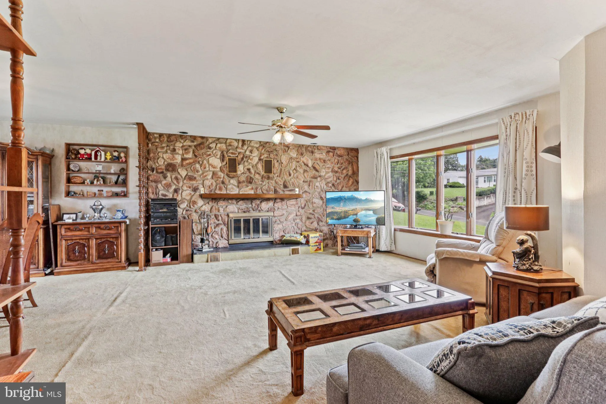 Warminster, Pennsylvania 18974, United States, 4 Bedrooms Bedrooms, ,1 BathroomBathrooms,Residential,Active,152016