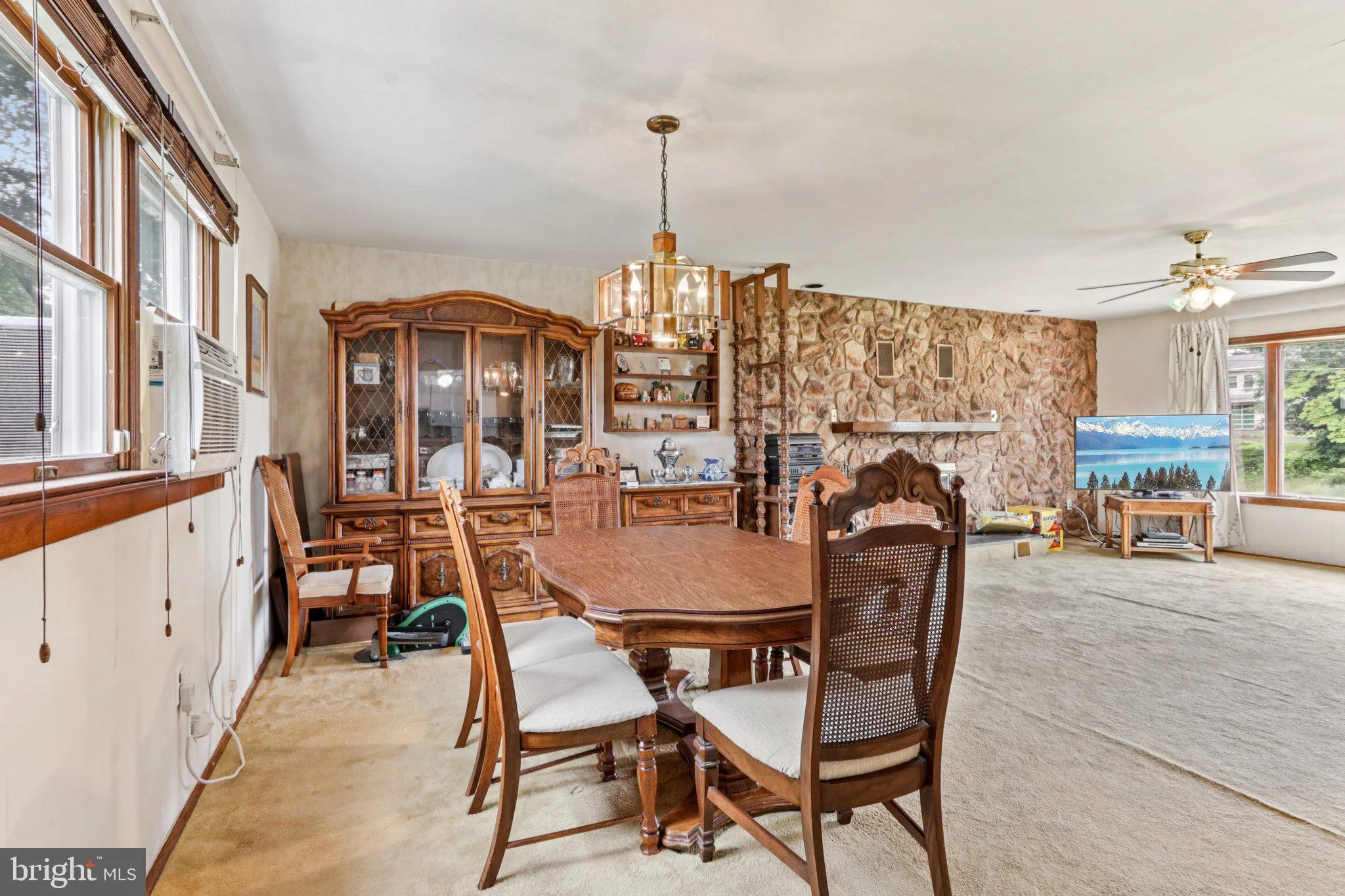 Warminster, Pennsylvania 18974, United States, 4 Bedrooms Bedrooms, ,1 BathroomBathrooms,Residential,Active,152016