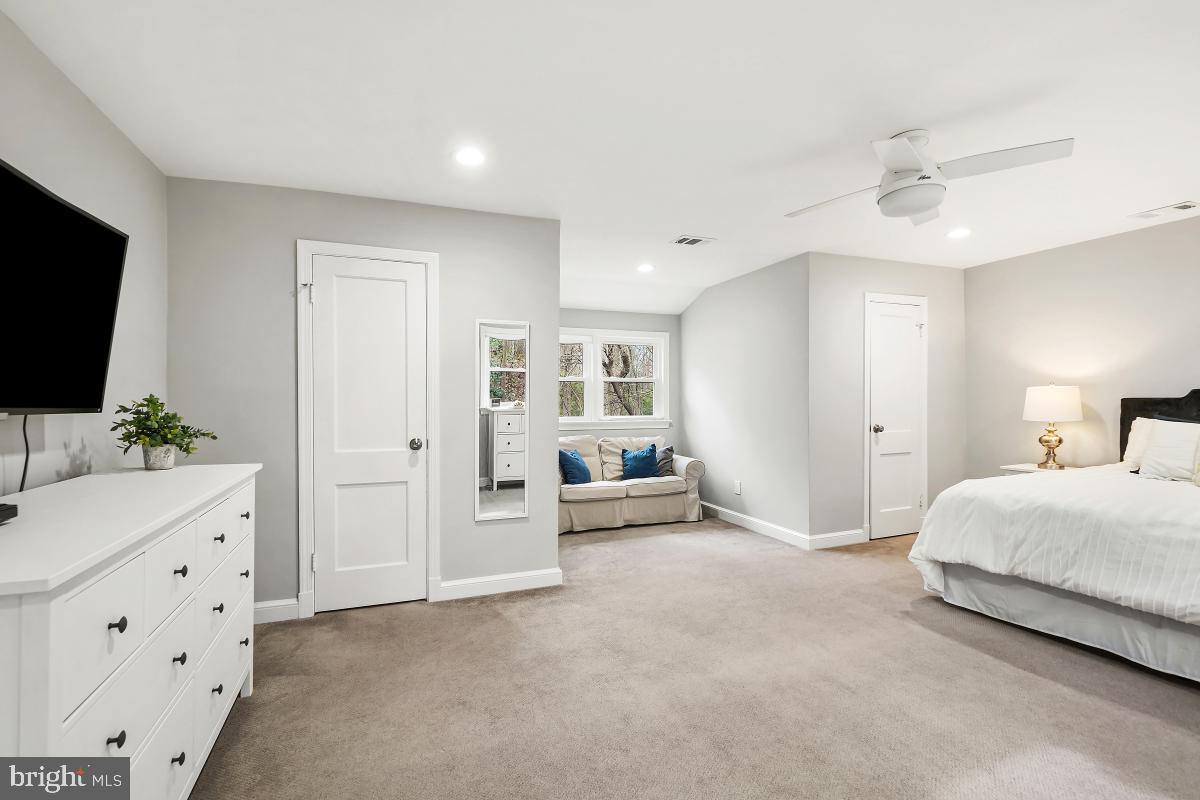 SPRINGBROOK FOREST - Residential