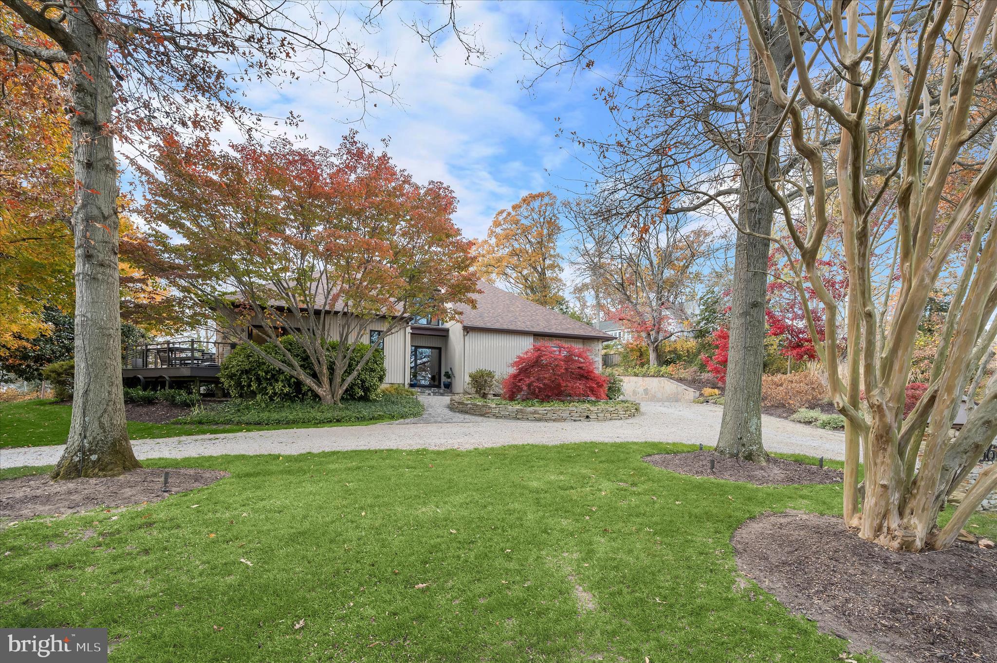 GIBSON ISLAND - Residential