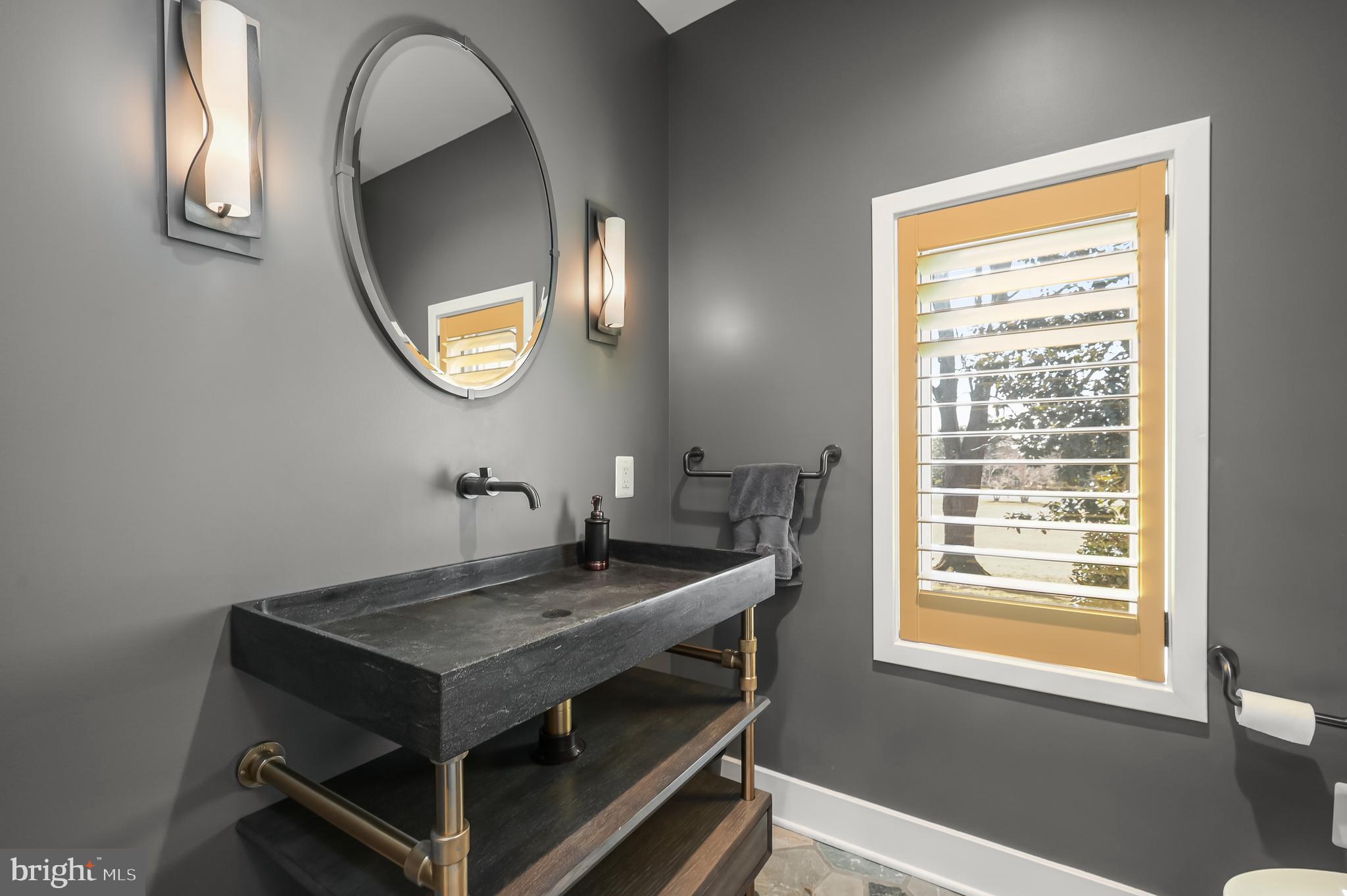 GIBSON ISLAND - Residential